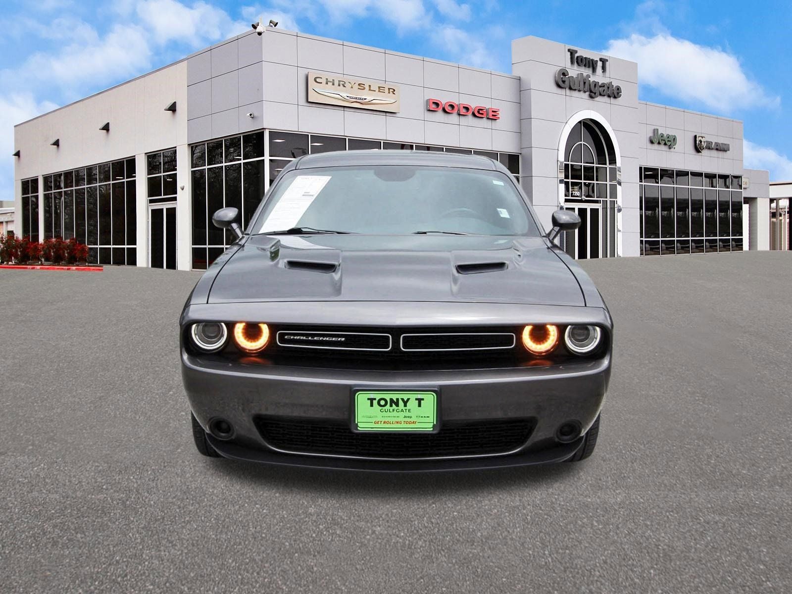 2023 Dodge Challenger SXT
