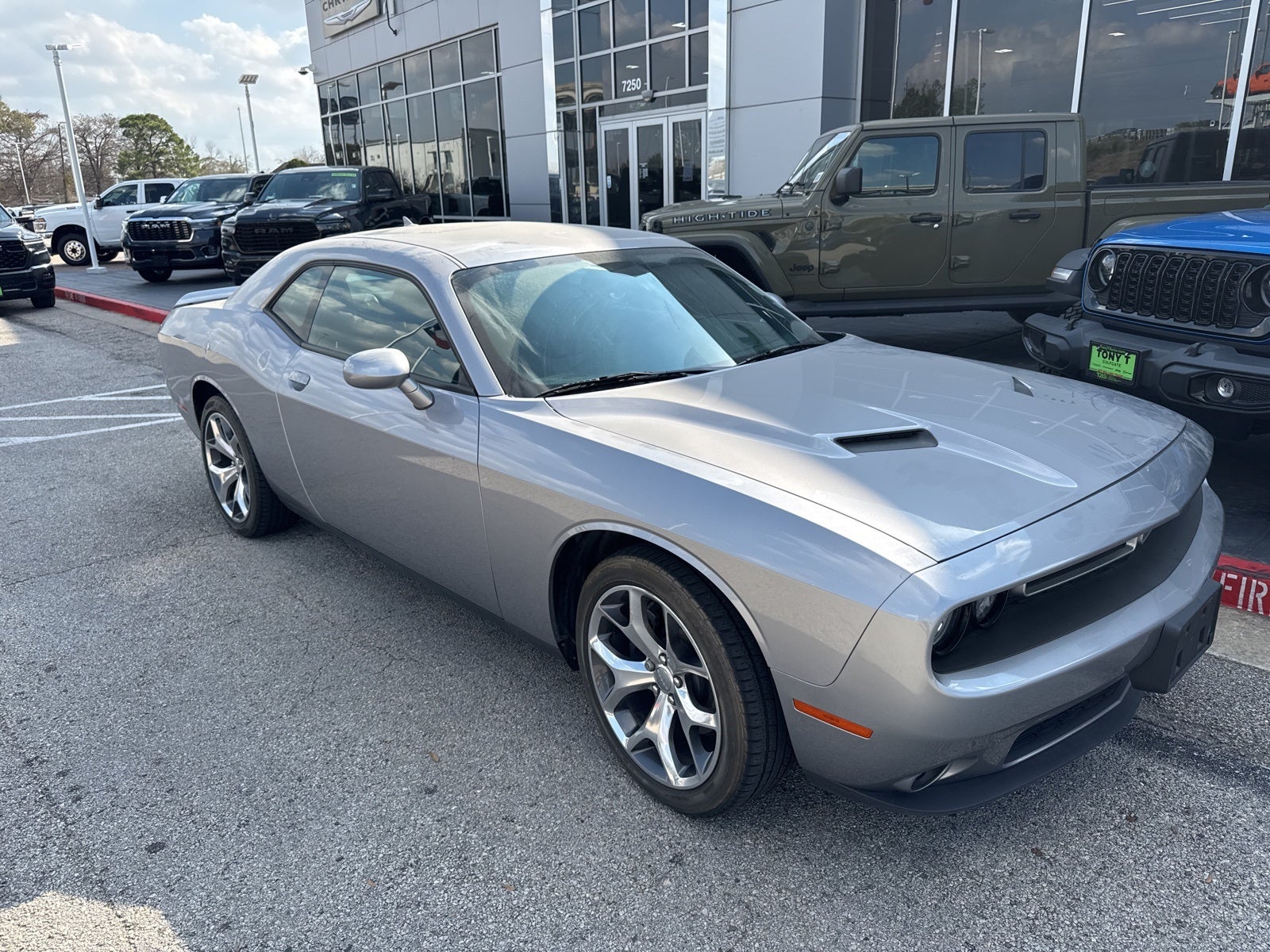 2015 Dodge Challenger SXT