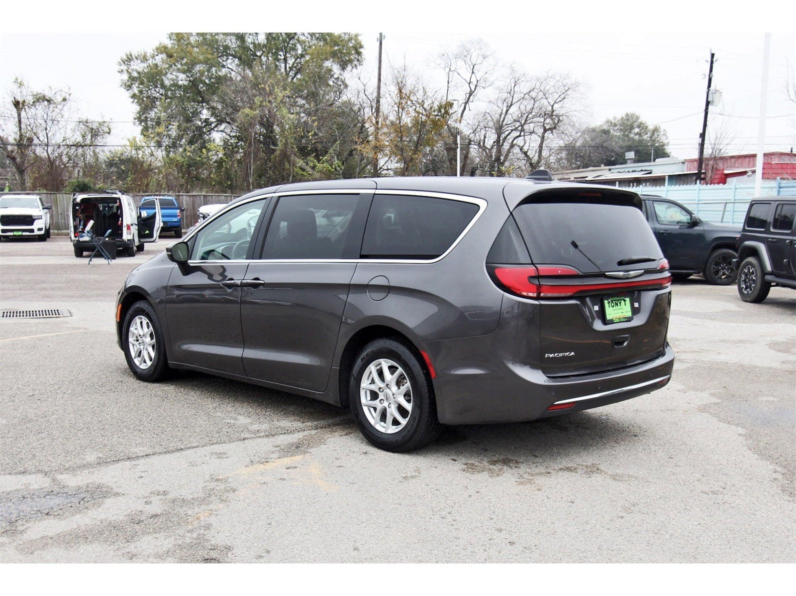 2023 Chrysler Pacifica Touring L