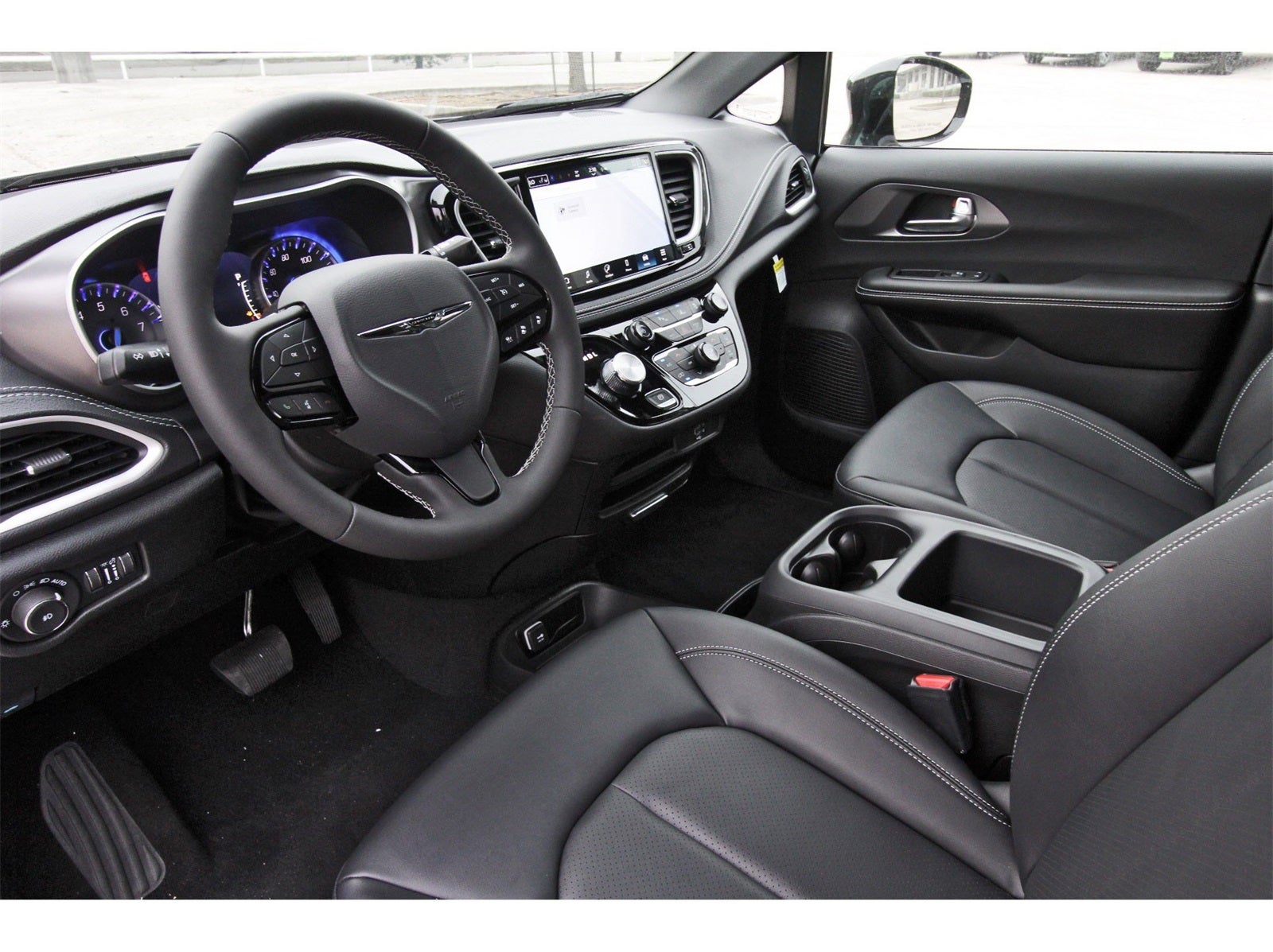 2026 Chrysler Pacifica Select FWD