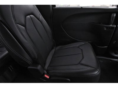 2026 Chrysler Pacifica Select FWD