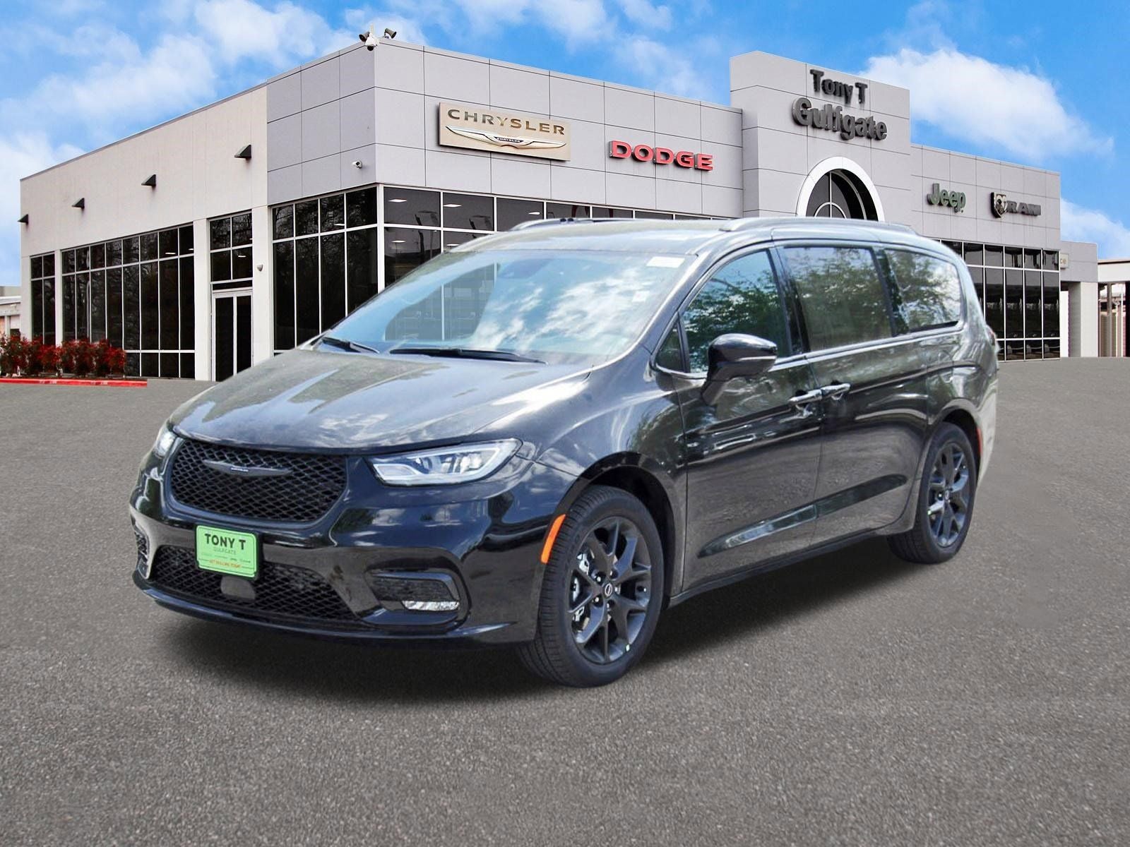 2026 Chrysler Pacifica Select FWD