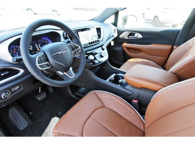 2026 Chrysler Pacifica Pinnacle FWD