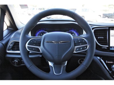 2026 Chrysler Pacifica Pinnacle FWD