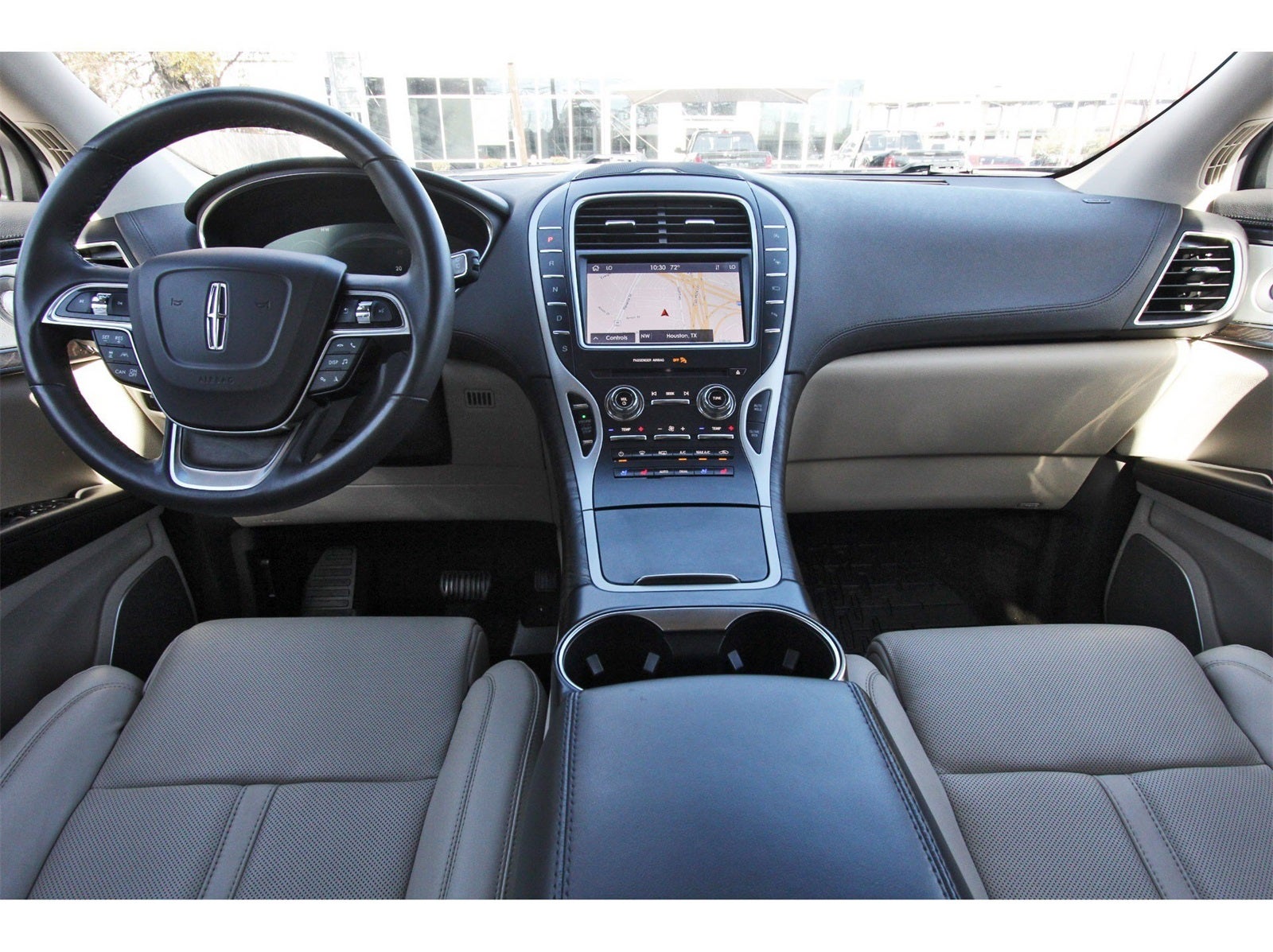 2020 Lincoln Nautilus Reserve