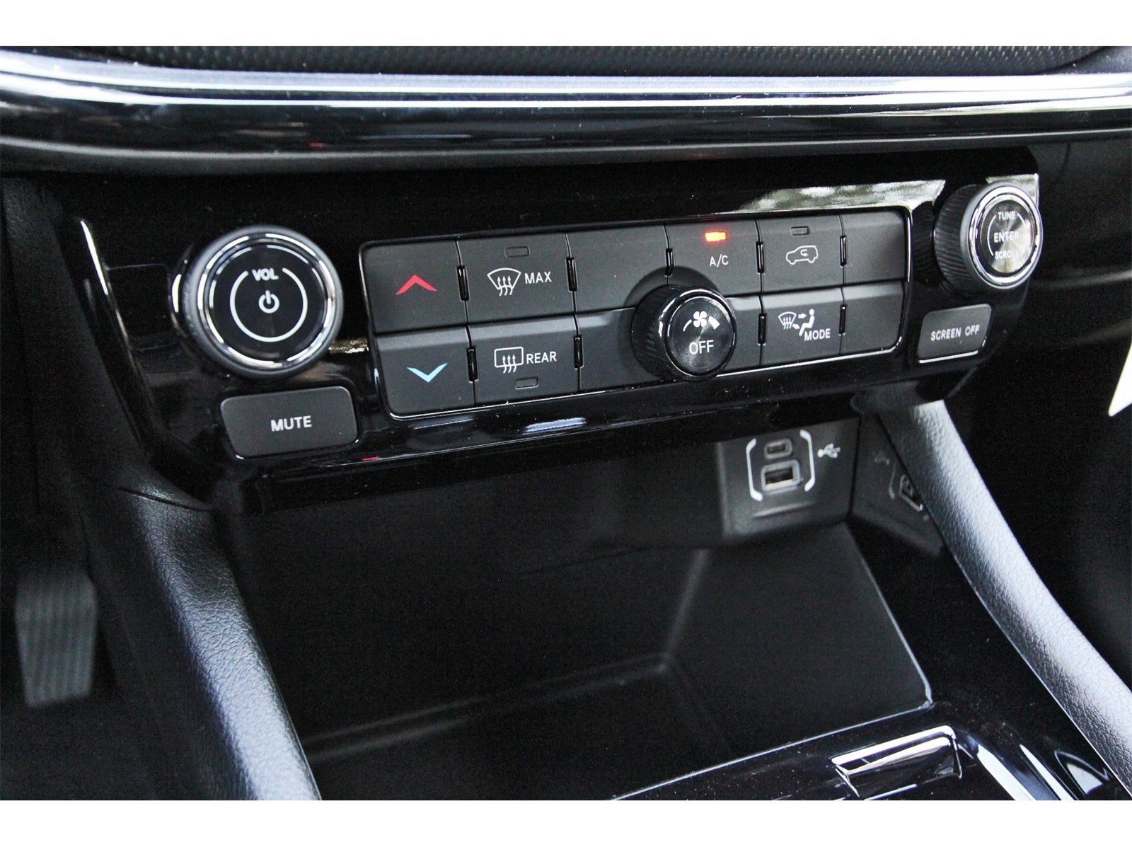 2026 Jeep Compass Latitude Altitude 4x4