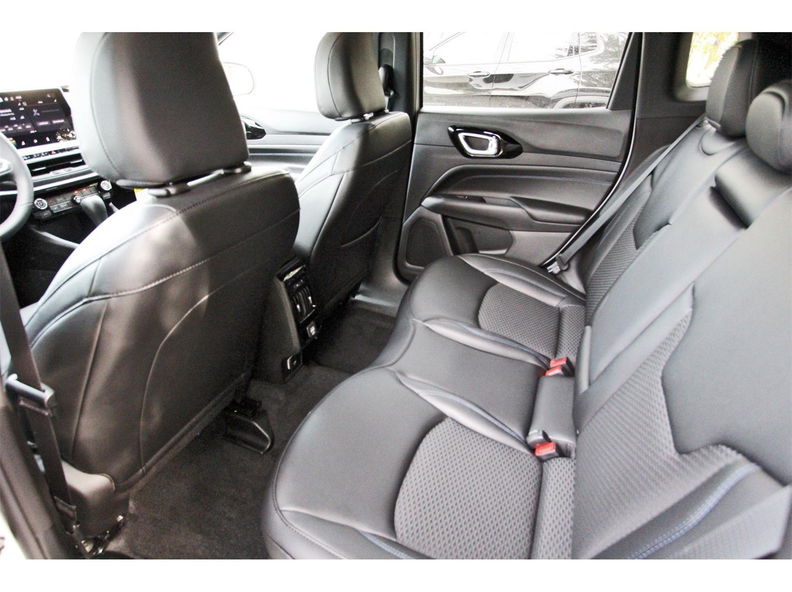 2026 Jeep Compass Latitude Altitude 4x4