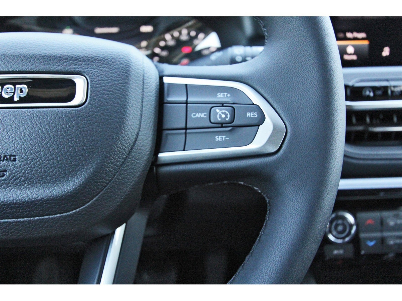 2026 Jeep Compass Latitude Altitude 4x4