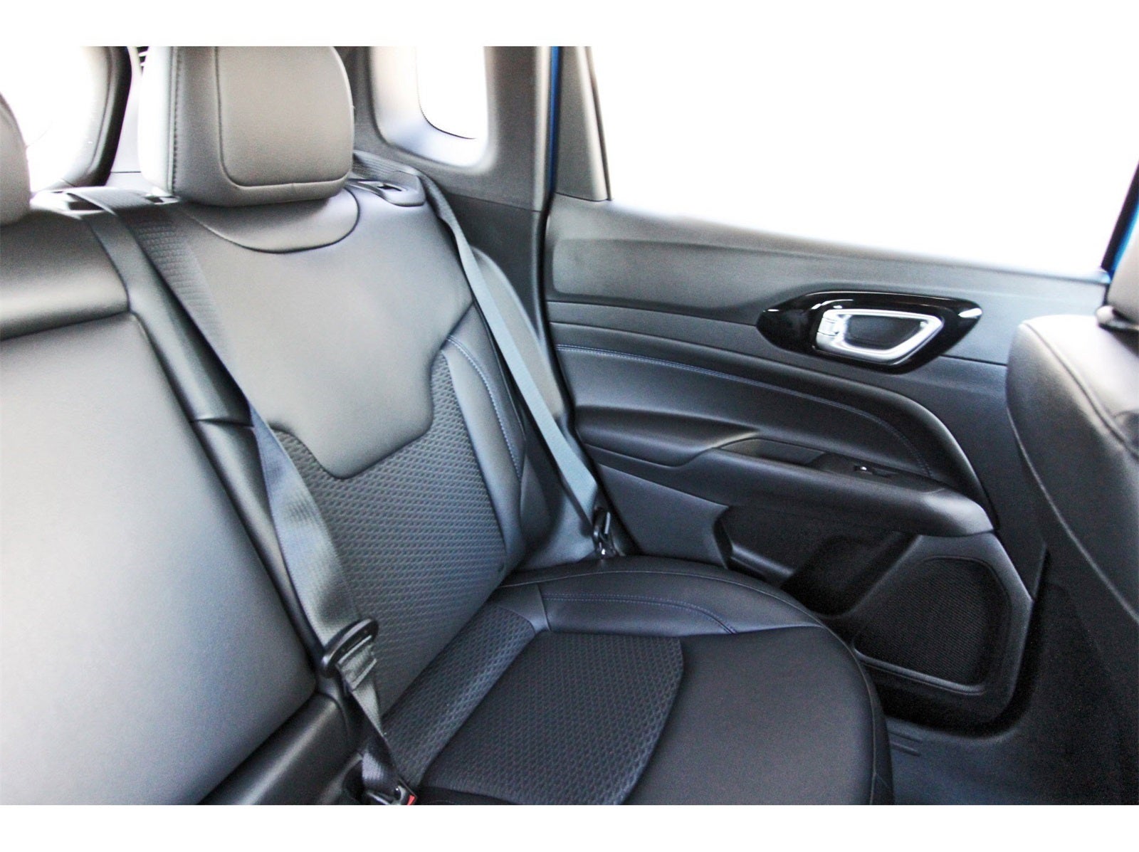 2026 Jeep Compass Latitude Altitude 4x4