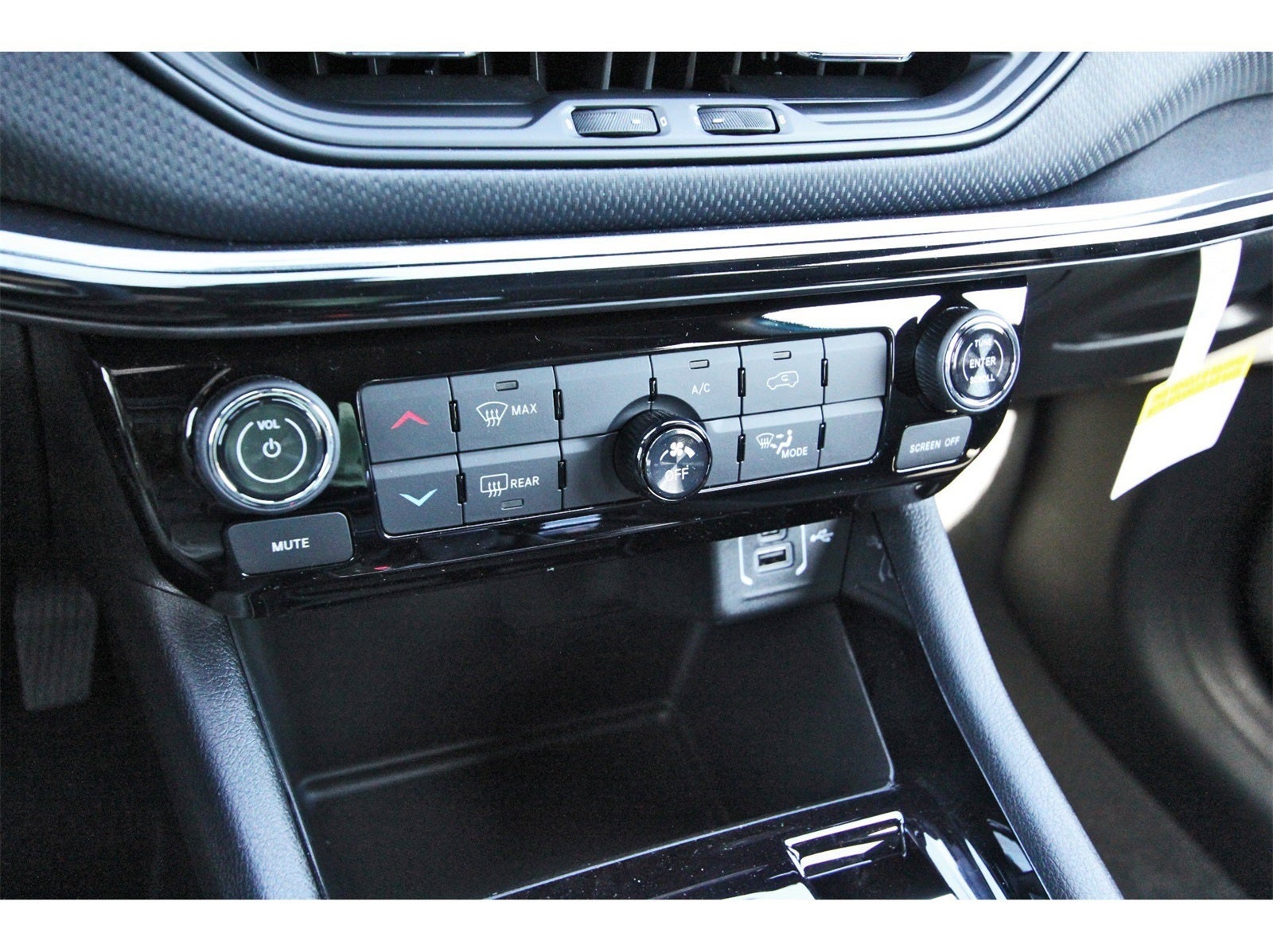 2026 Jeep Compass Latitude Altitude 4x4