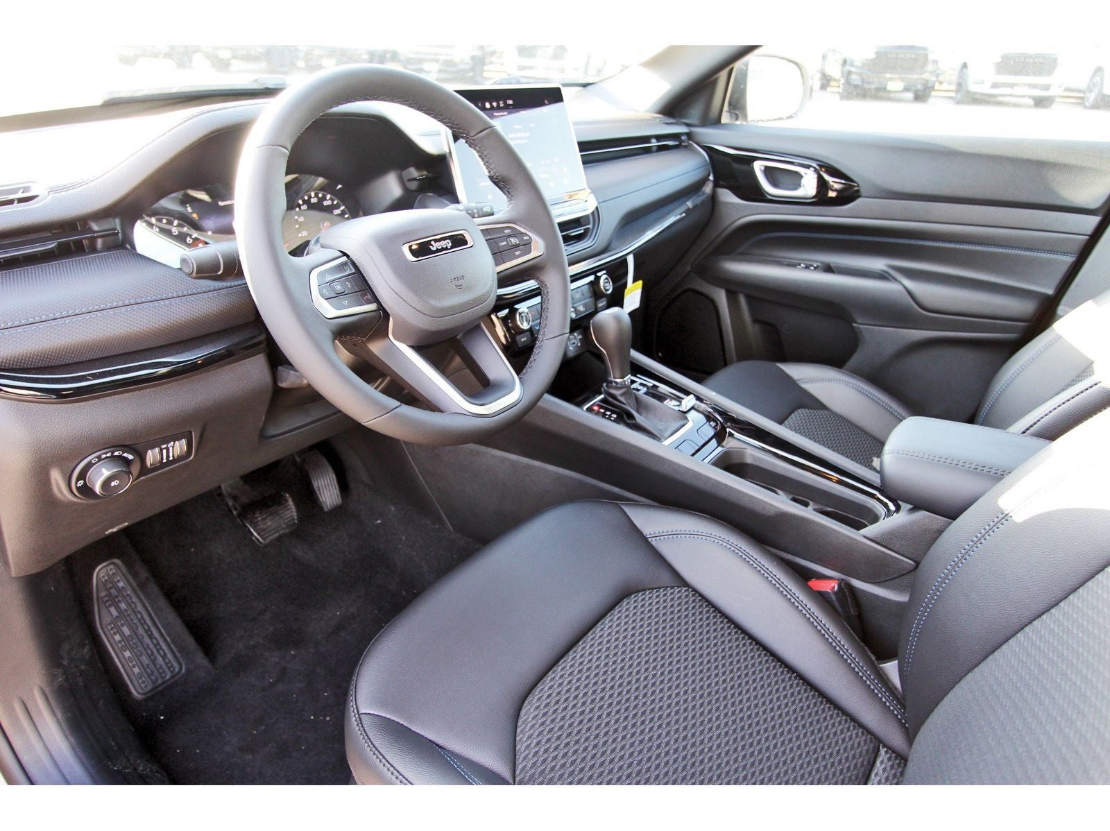 2026 Jeep Compass Latitude Altitude 4x4