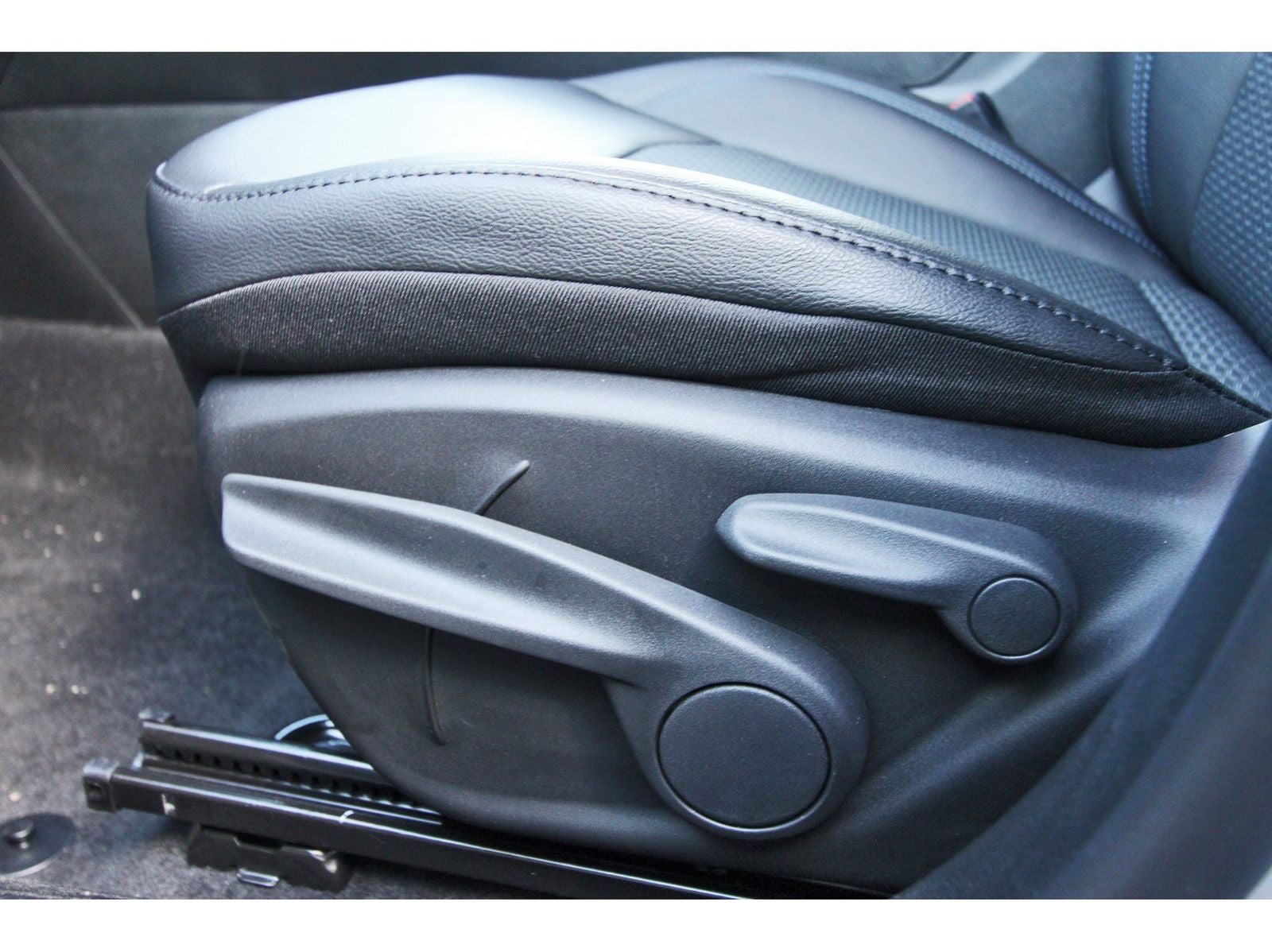 2026 Jeep Compass Latitude Altitude 4x4