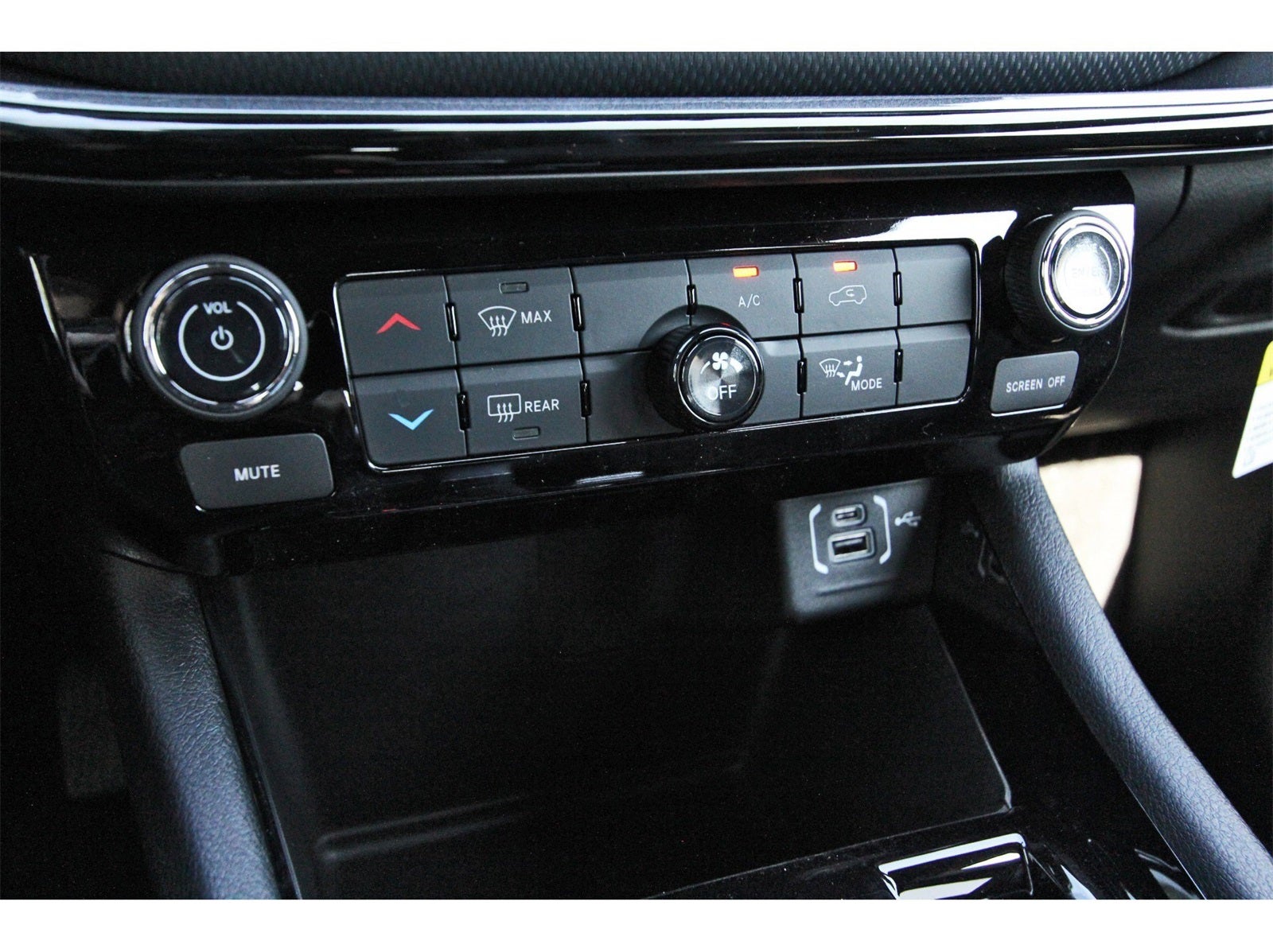 2026 Jeep Compass Latitude Altitude 4x4