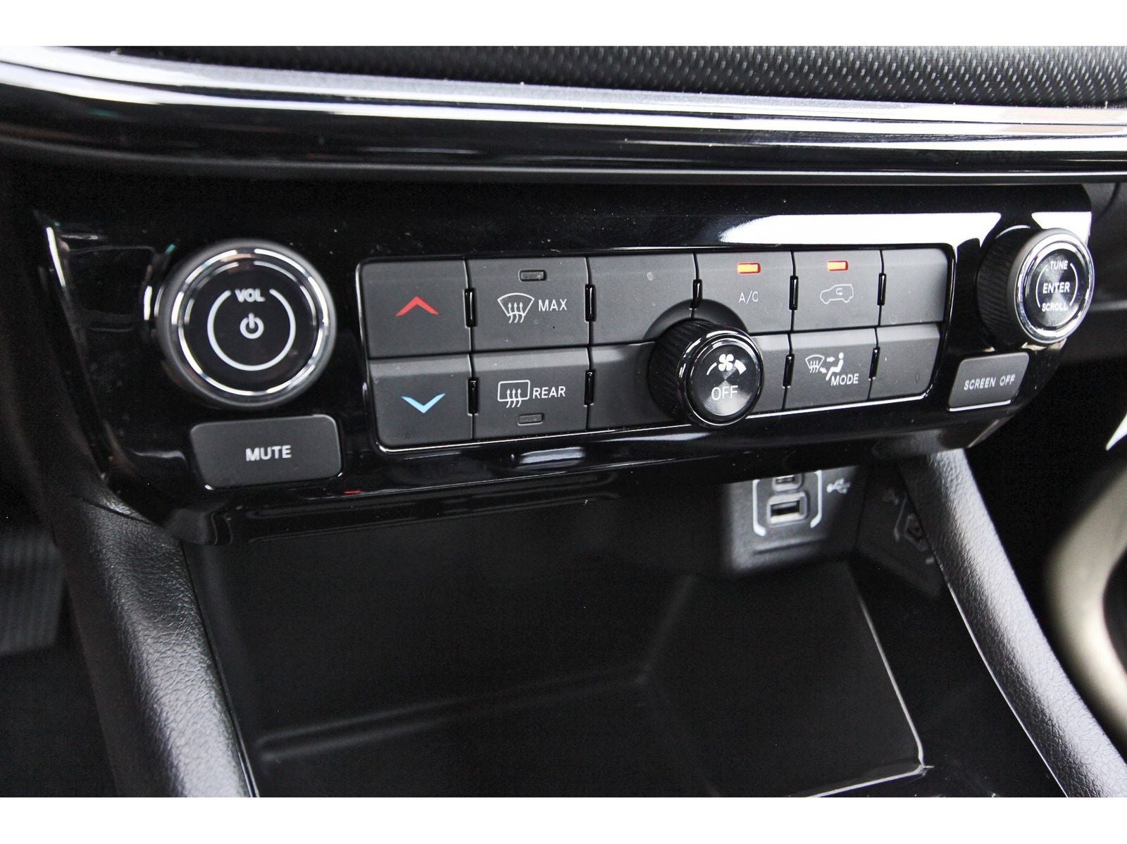 2026 Jeep Compass Latitude Altitude 4x4