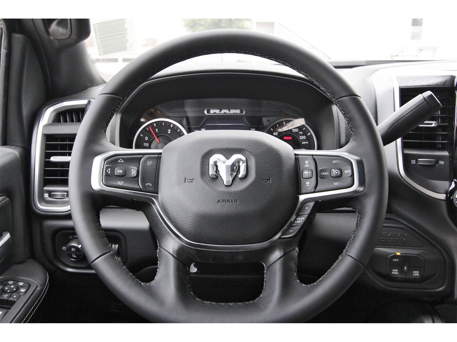 2025 RAM 2500 Big Horn Lone Star 4x4 Crew Cab 6'4" Box