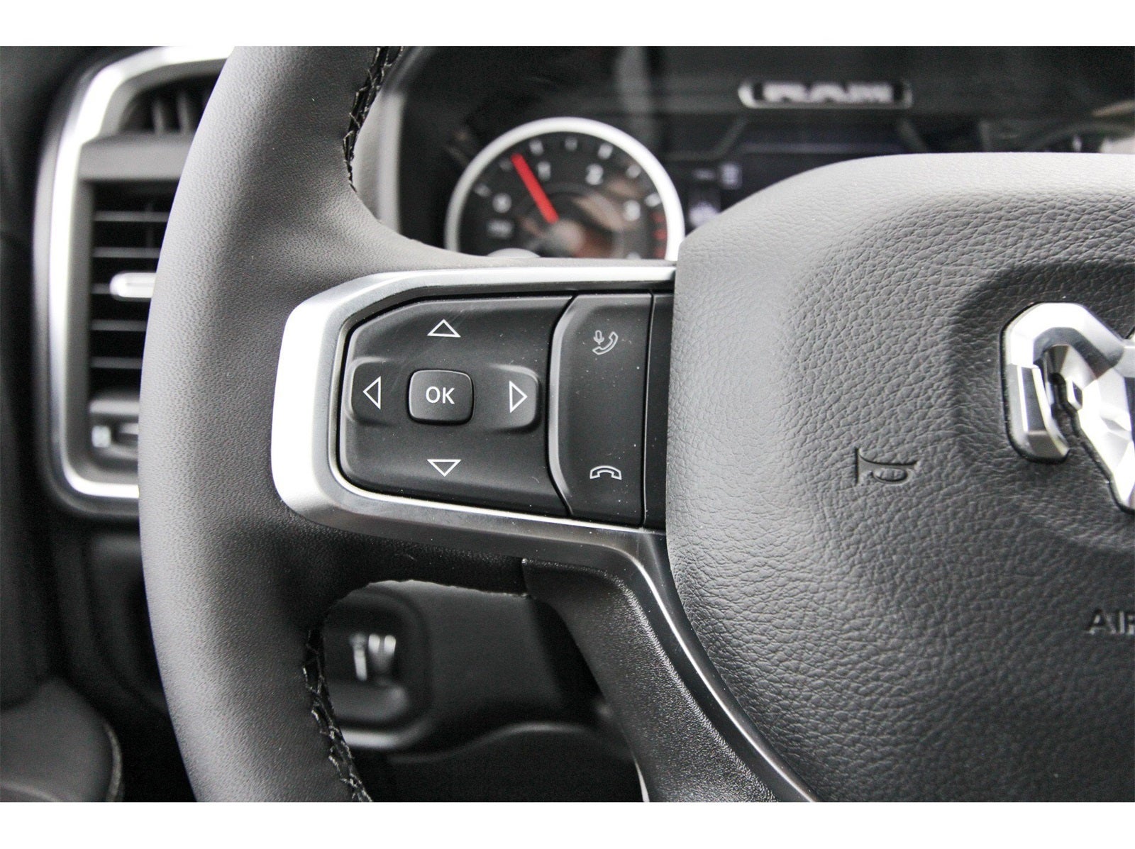 2025 RAM 2500 Big Horn Lone Star 4x4 Crew Cab 6'4" Box