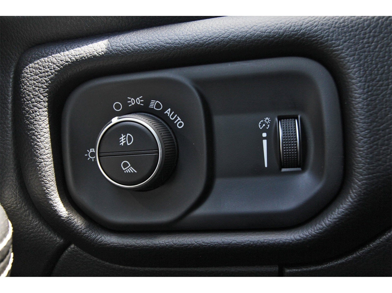 2025 RAM 2500 Big Horn Lone Star 4x4 Crew Cab 6'4" Box