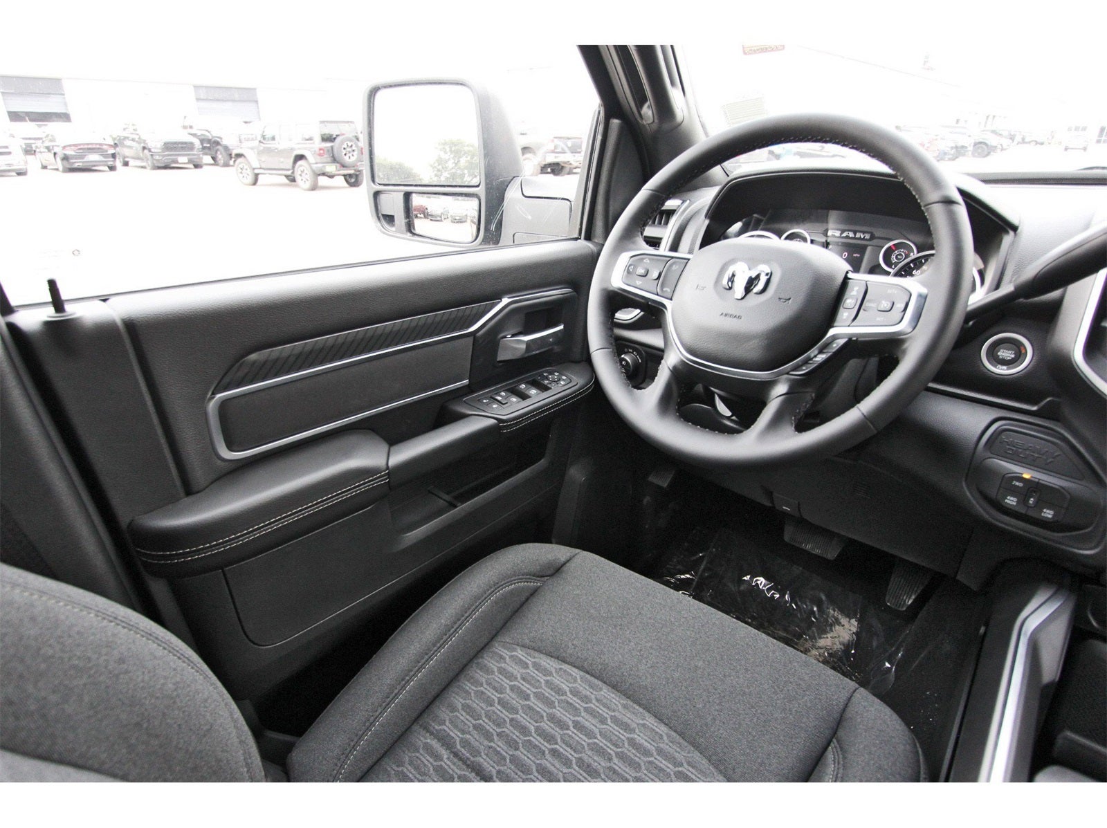 2025 RAM 2500 Big Horn Lone Star 4x4 Crew Cab 6'4" Box