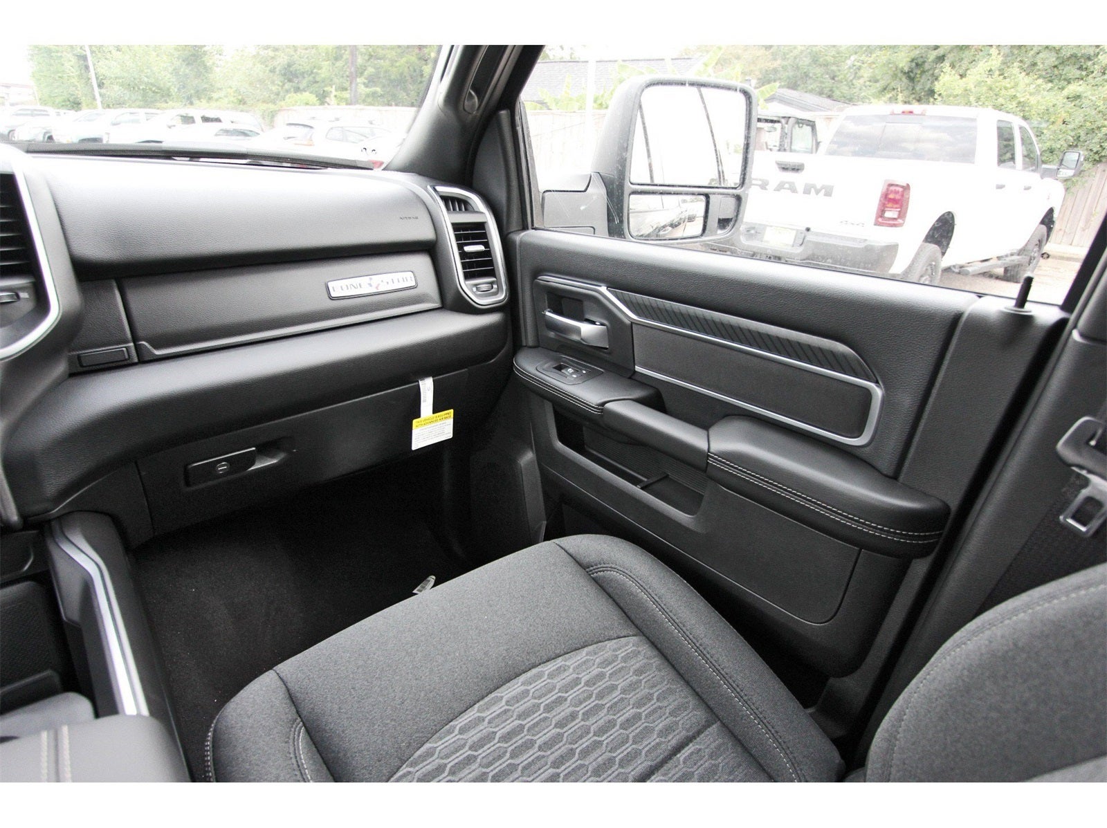 2025 RAM 2500 Big Horn Lone Star 4x4 Crew Cab 6'4" Box