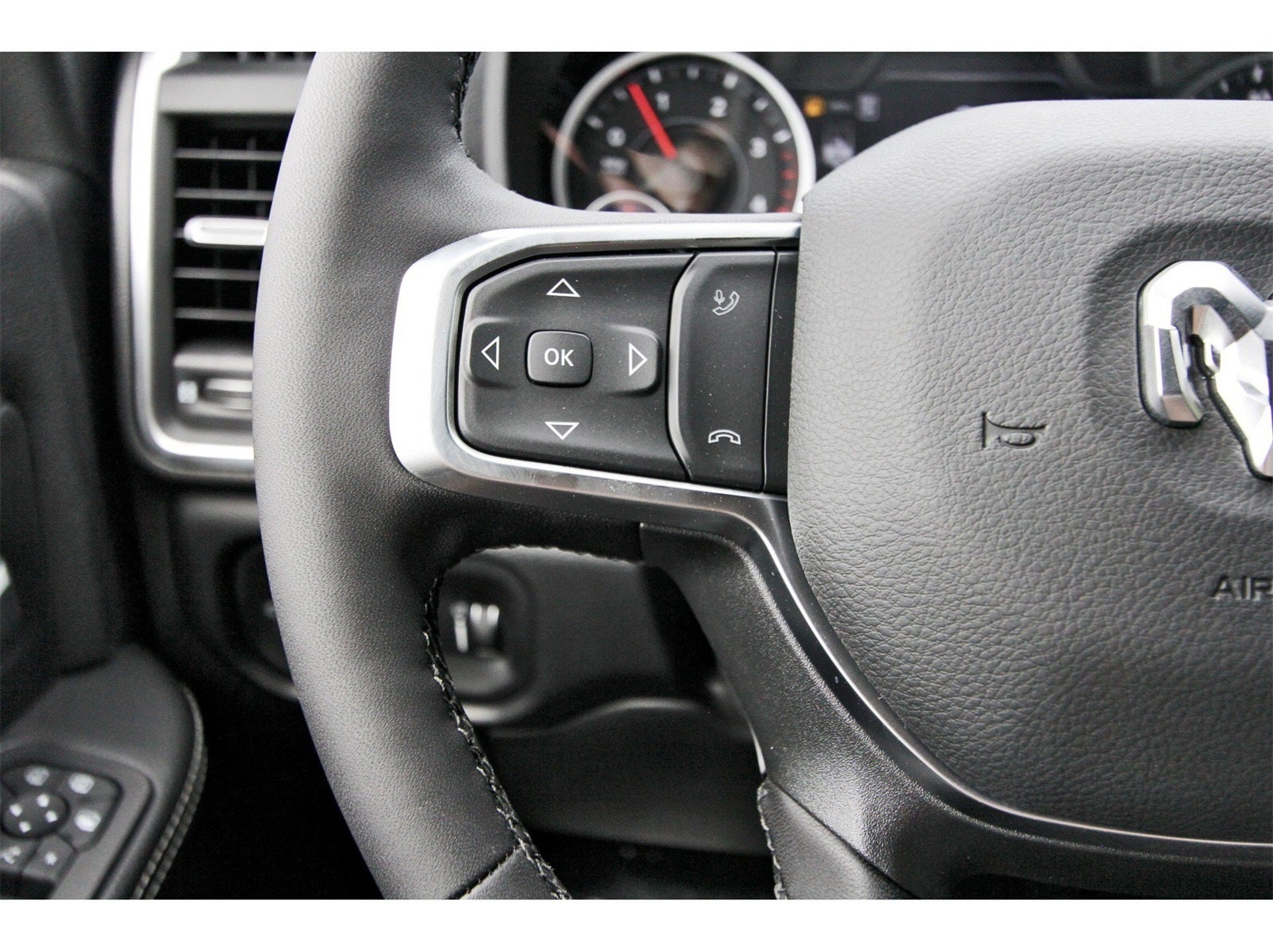 2025 RAM 2500 Big Horn Lone Star 4x4 Crew Cab 6'4" Box