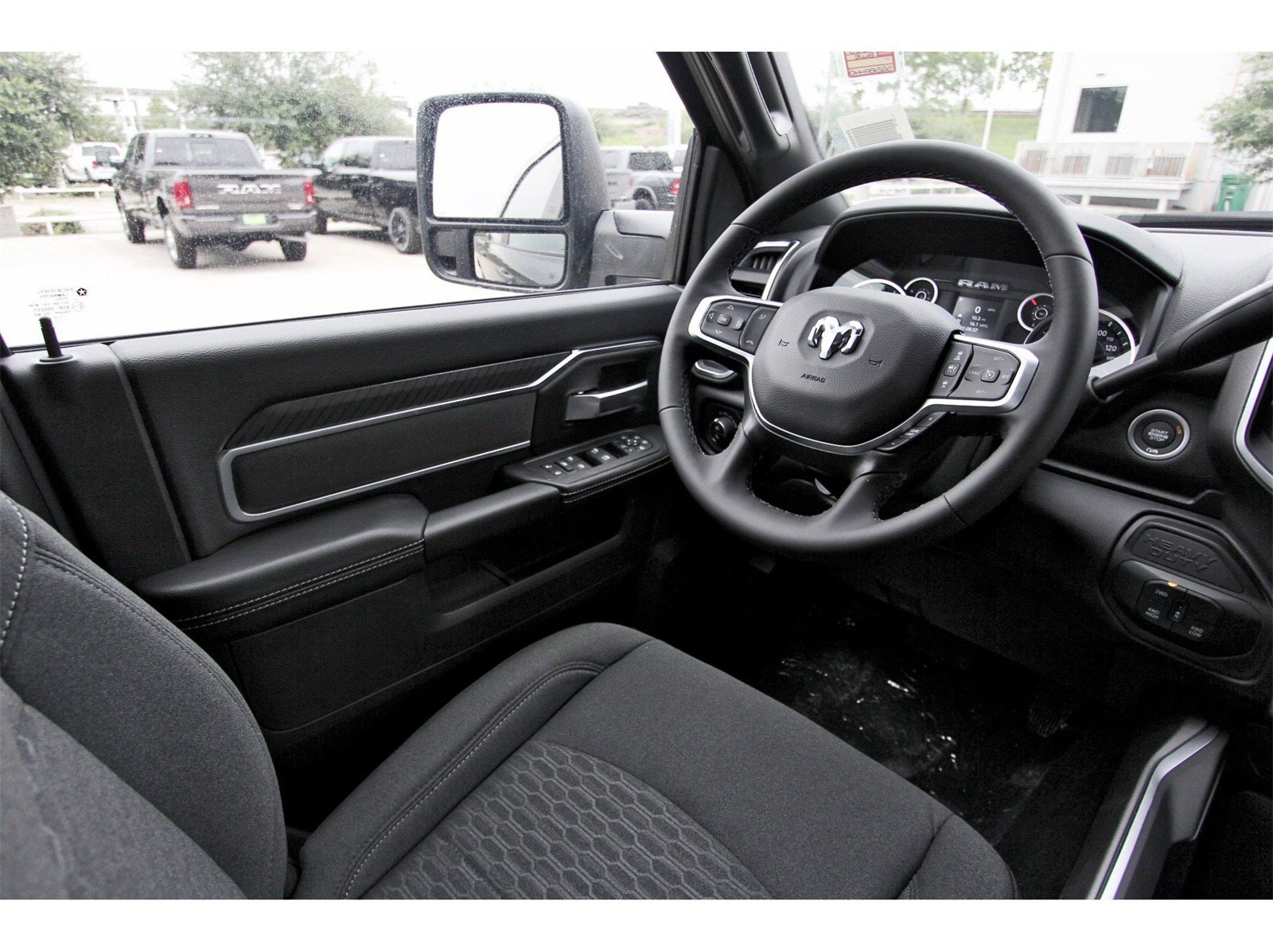 2025 RAM 2500 Big Horn Lone Star 4x4 Crew Cab 6'4" Box