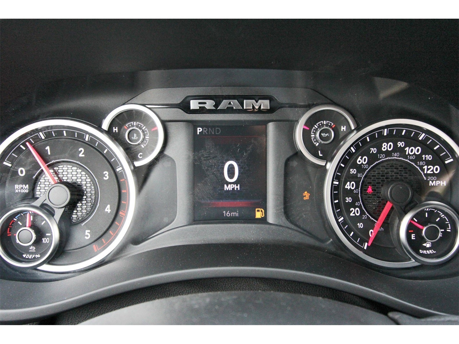 2025 RAM 2500 Big Horn Lone Star 4x4 Crew Cab 6'4" Box