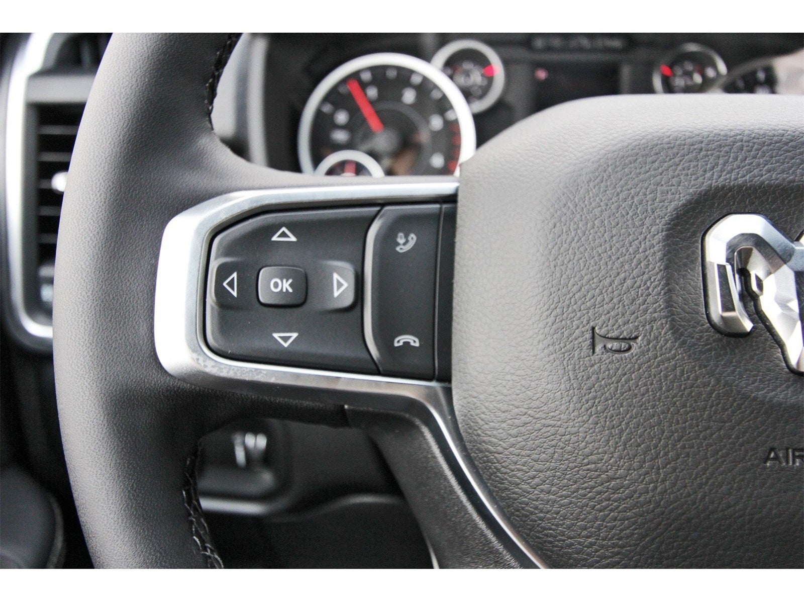 2025 RAM 2500 Big Horn Lone Star 4x4 Crew Cab 6'4" Box