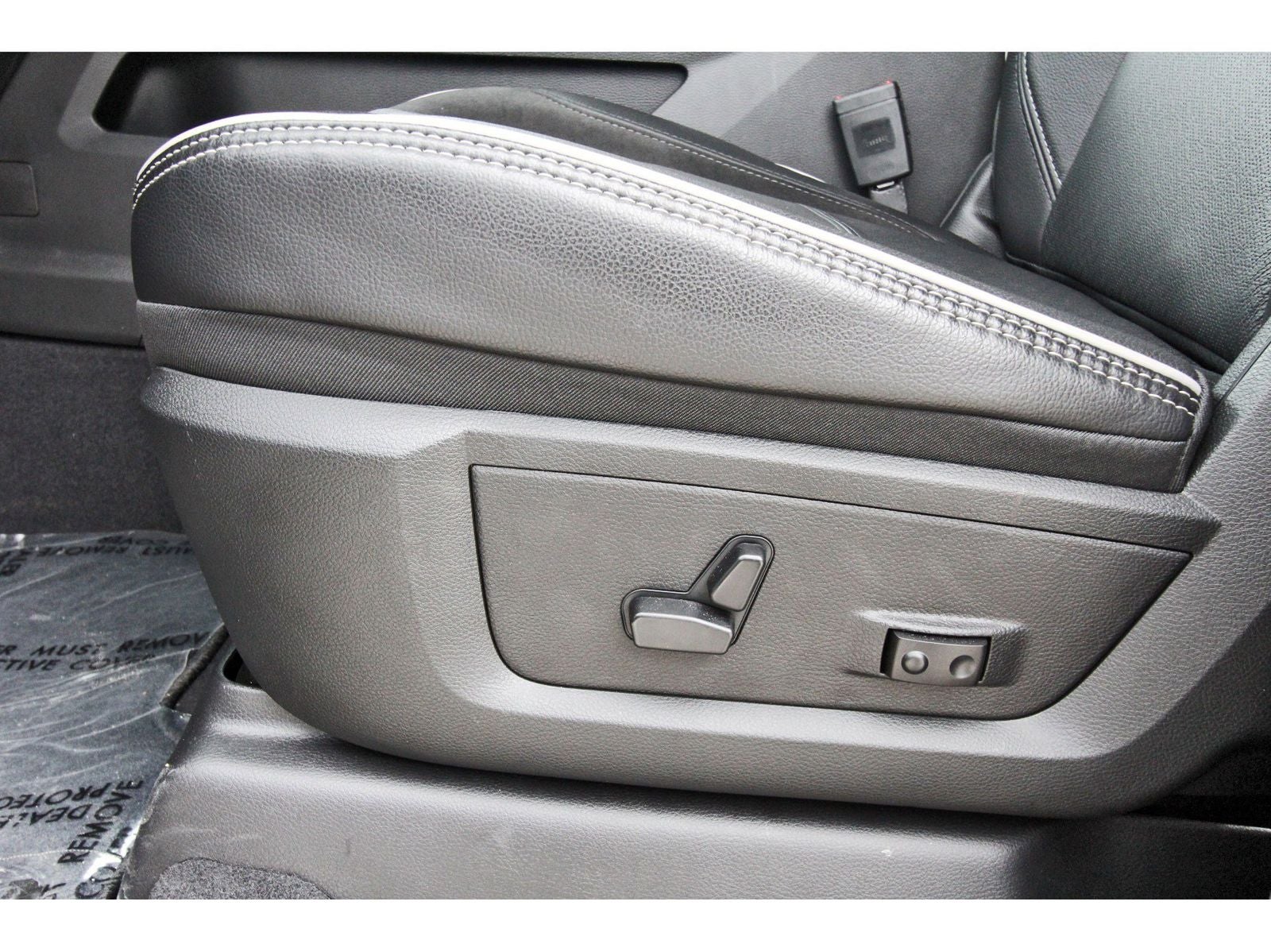 2026 RAM 2500 Laramie 4x4 Crew Cab 6'4" Box