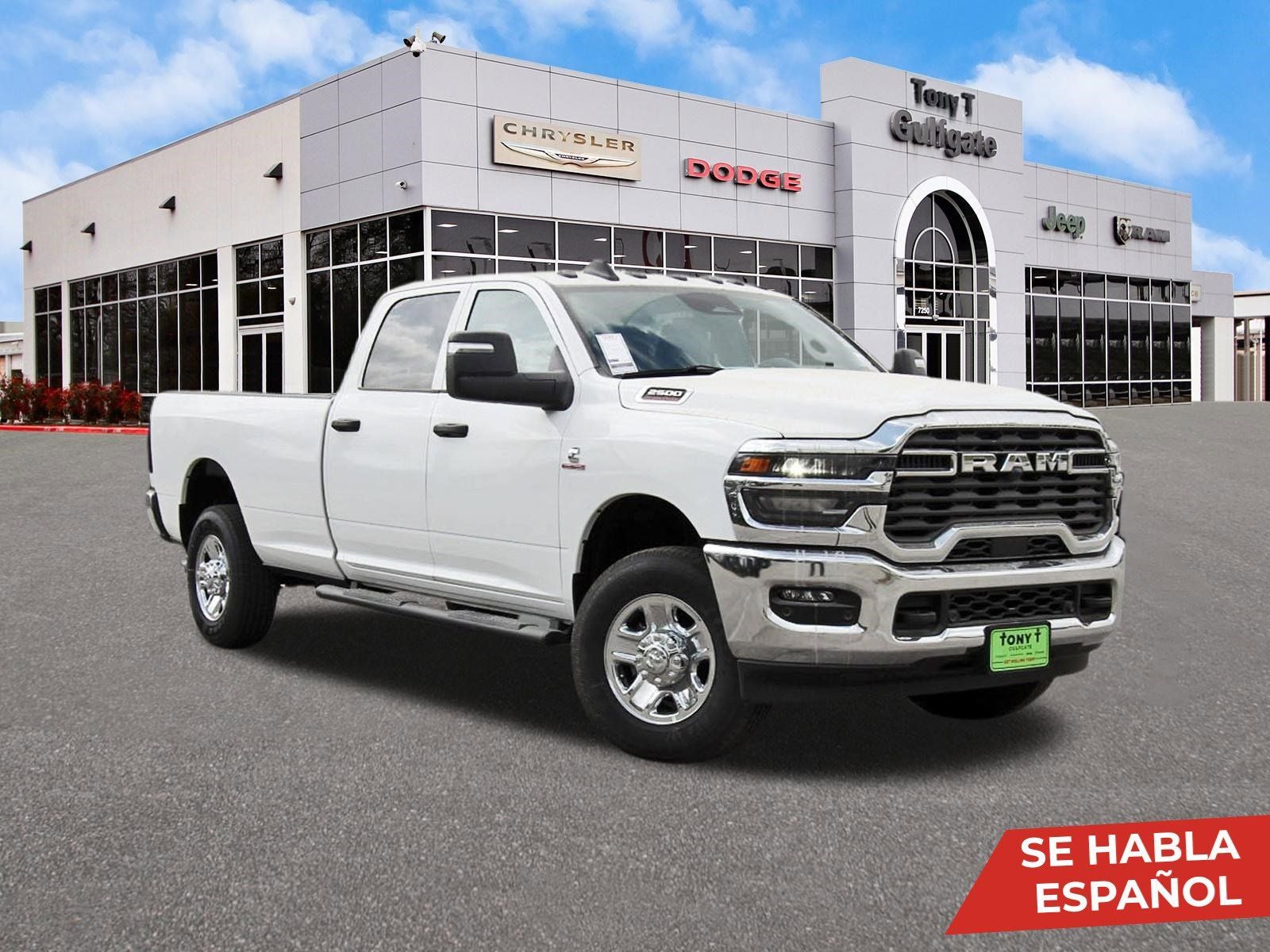 2026 RAM 2500 Tradesman 4x4 Crew Cab 8' Box