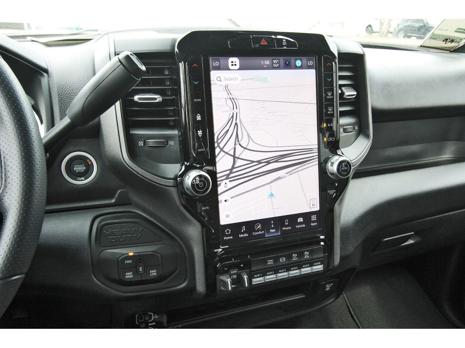 2026 RAM 2500 Tradesman 4x4 Crew Cab 8' Box