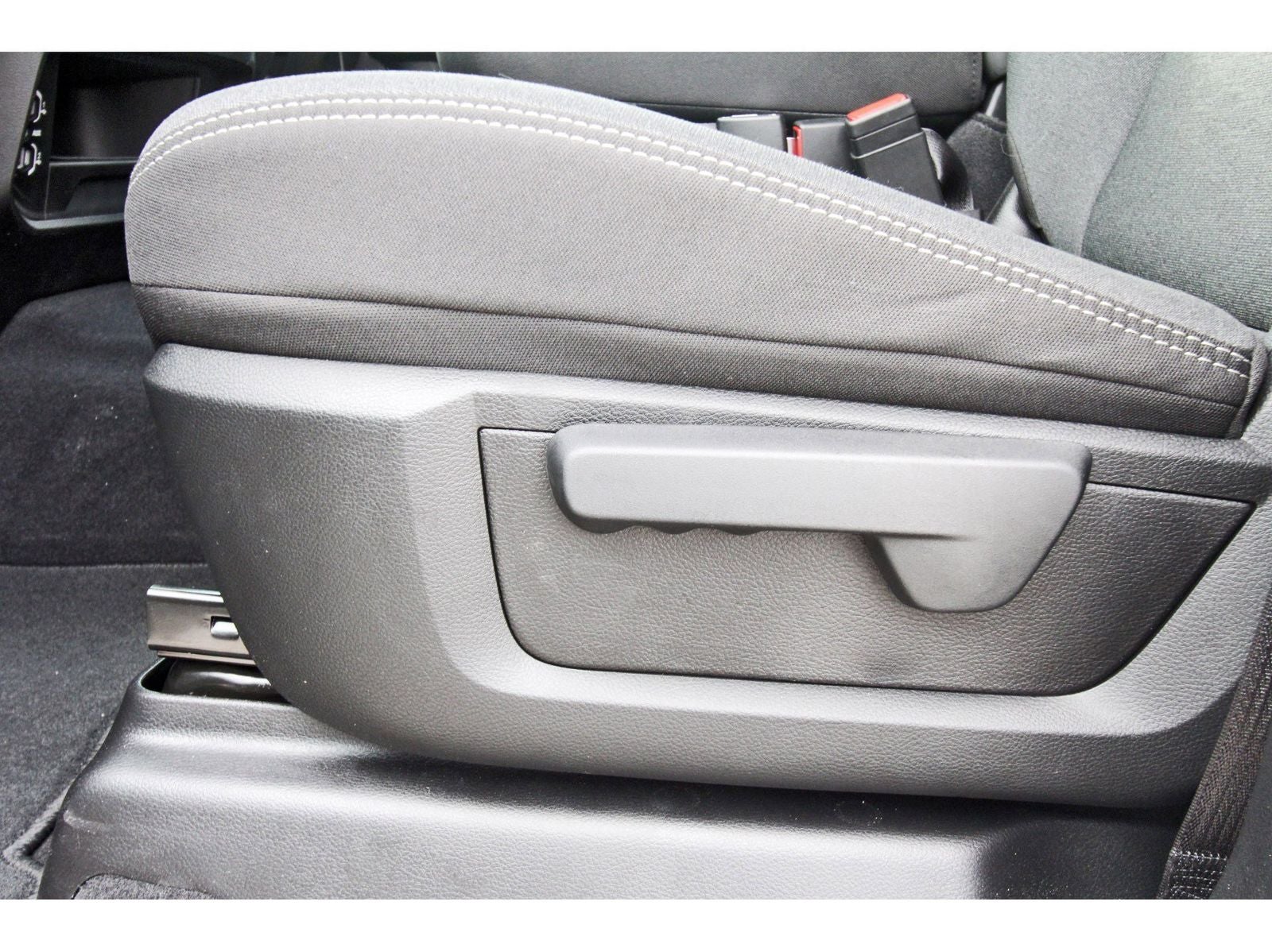 2026 RAM 3500 Tradesman 4x4 Crew Cab 8' Box