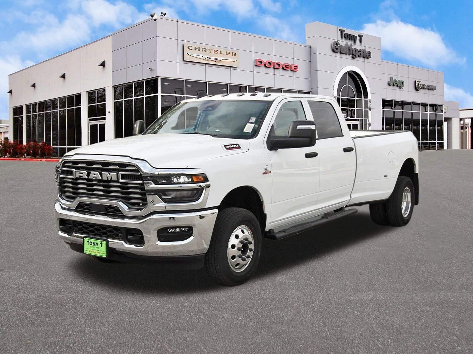 2026 RAM 3500 Tradesman 4x4 Crew Cab 8' Box