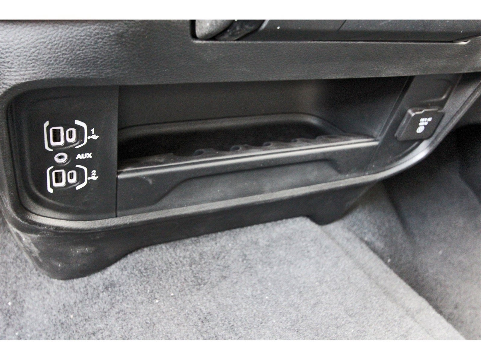 2026 RAM 3500 Tradesman 4x4 Crew Cab 8' Box