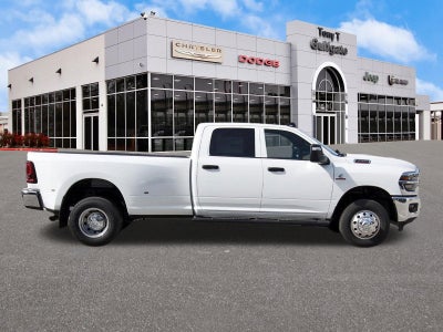 2026 RAM 3500 Tradesman 4x4 Crew Cab 8' Box