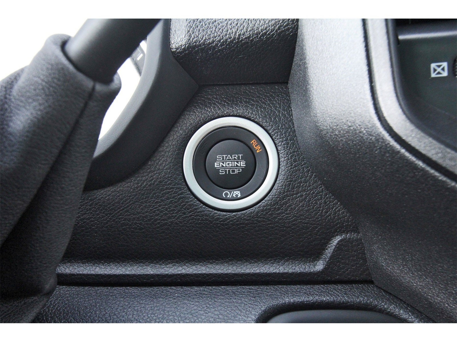 2026 RAM 3500 Tradesman 4x4 Crew Cab 8' Box