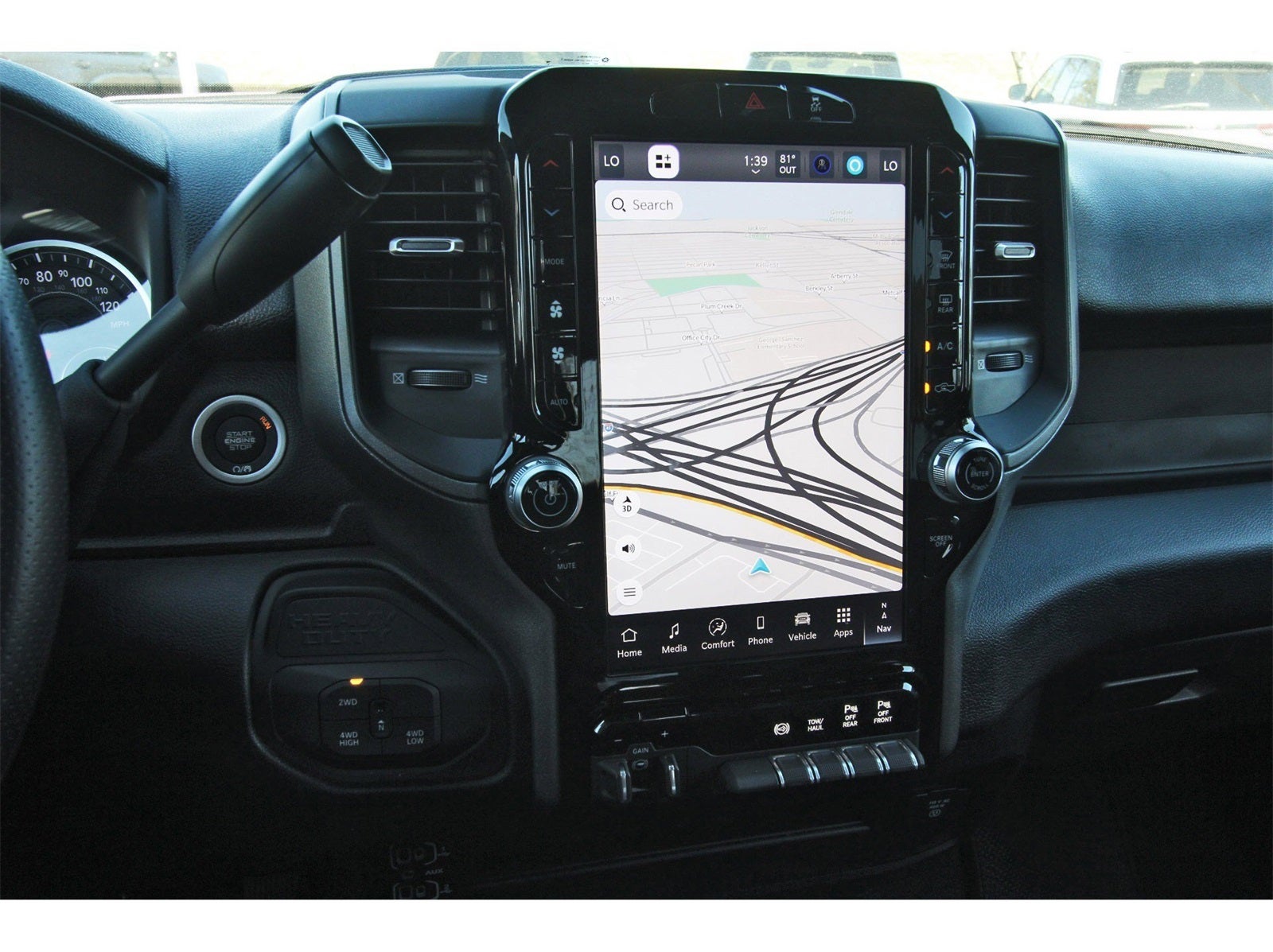 2026 RAM 3500 Tradesman 4x4 Crew Cab 8' Box