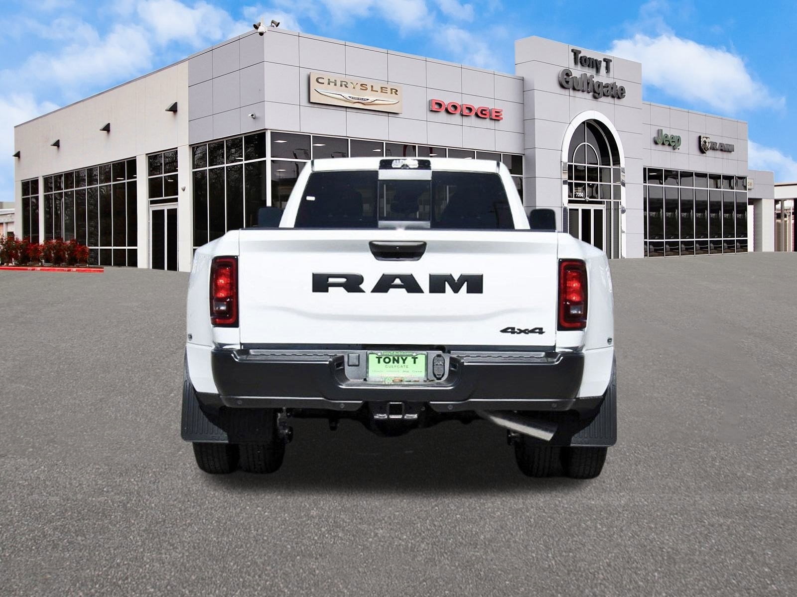 2026 RAM 3500 Tradesman 4x4 Crew Cab 8' Box