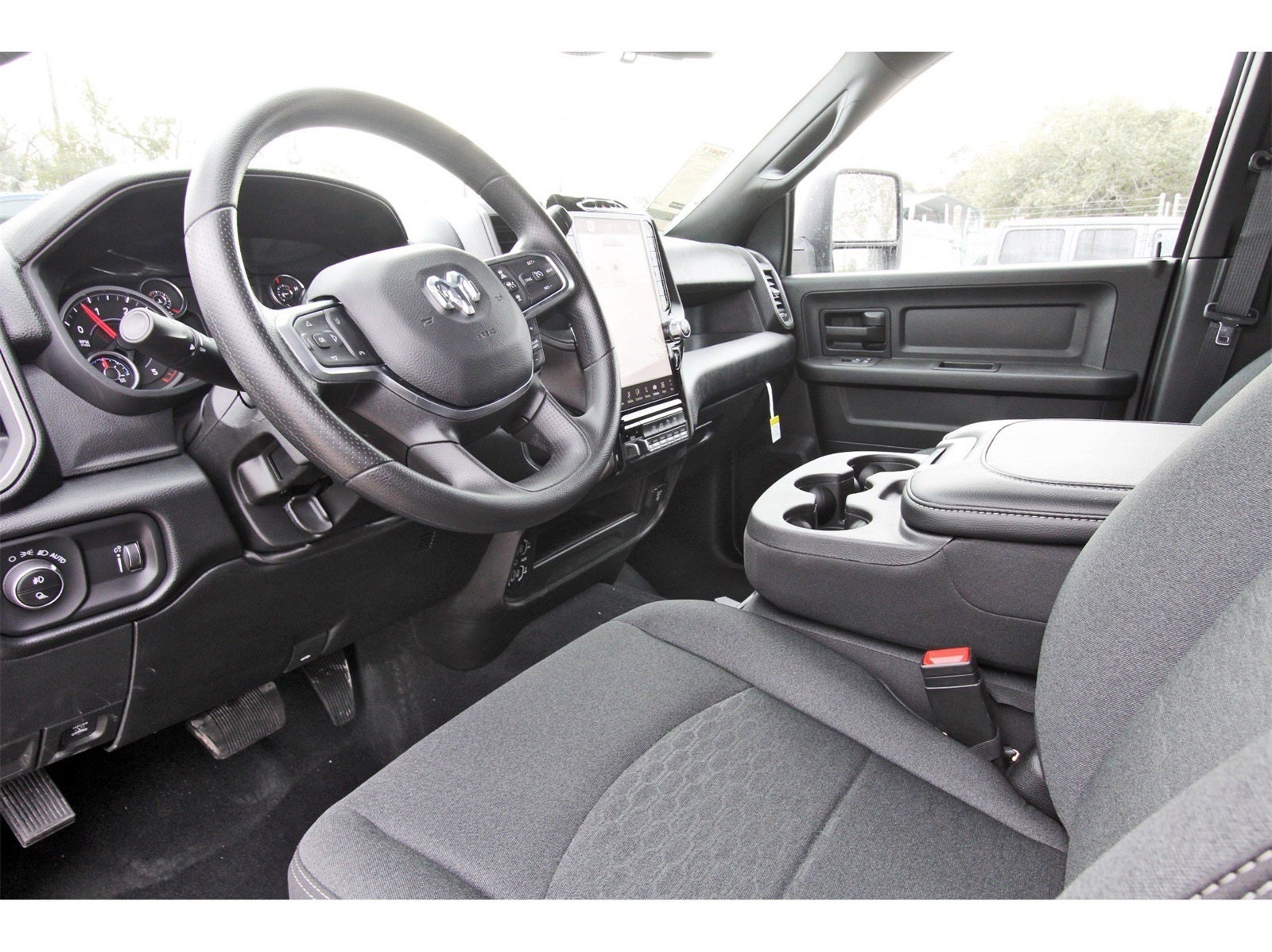 2026 RAM 3500 Tradesman 4x4 Crew Cab 8' Box