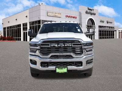 2026 RAM 3500 Tradesman 4x4 Crew Cab 8' Box