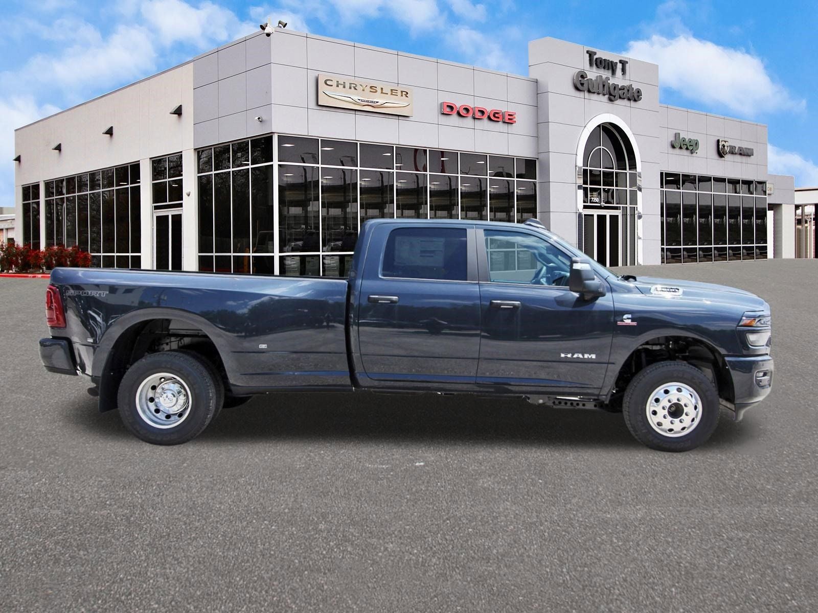 2026 RAM 3500 Big Horn Lone Star 4x4 Crew Cab 8' Box