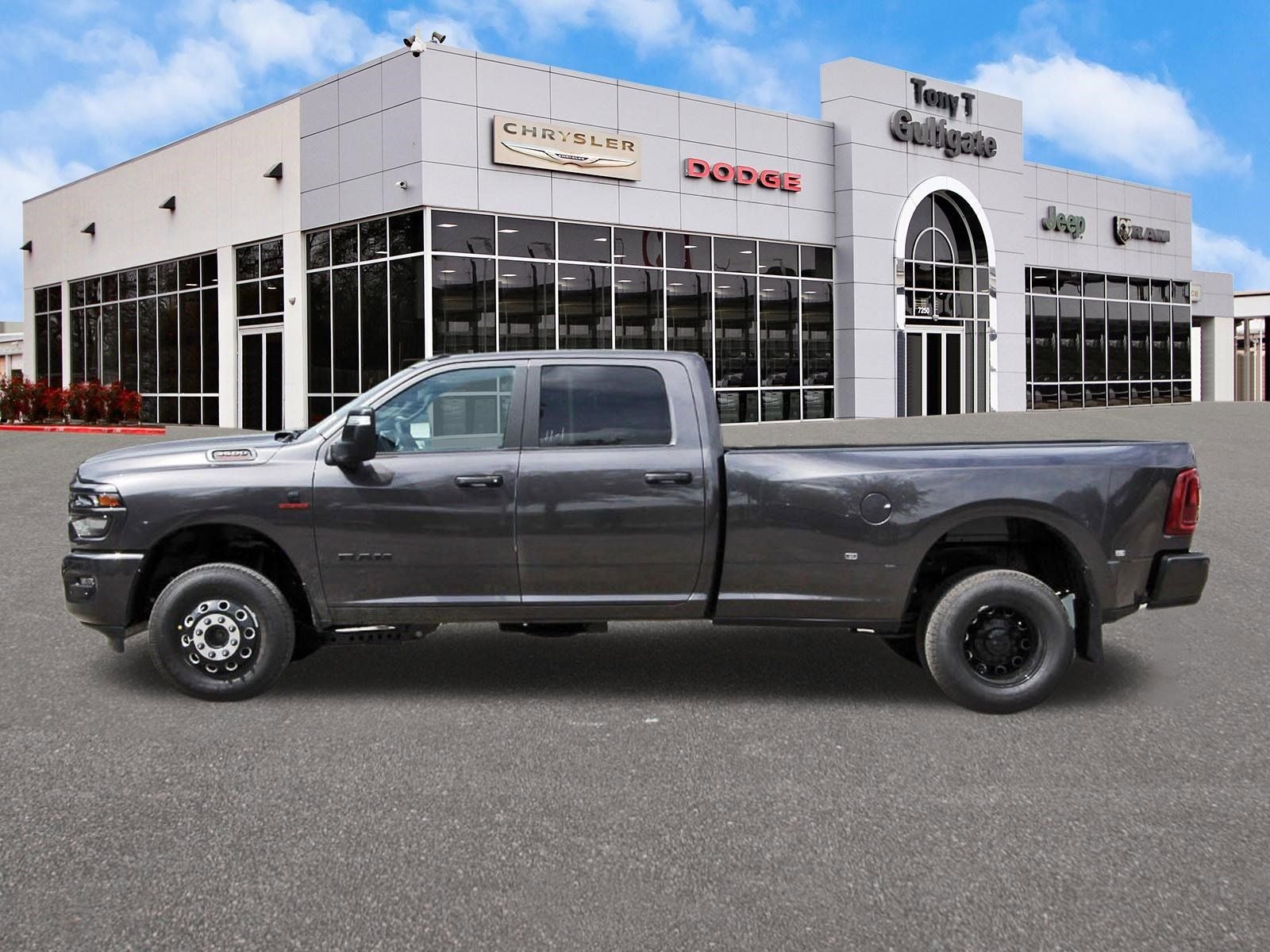 2026 RAM 3500 Big Horn Lone Star 4x4 Crew Cab 8' Box