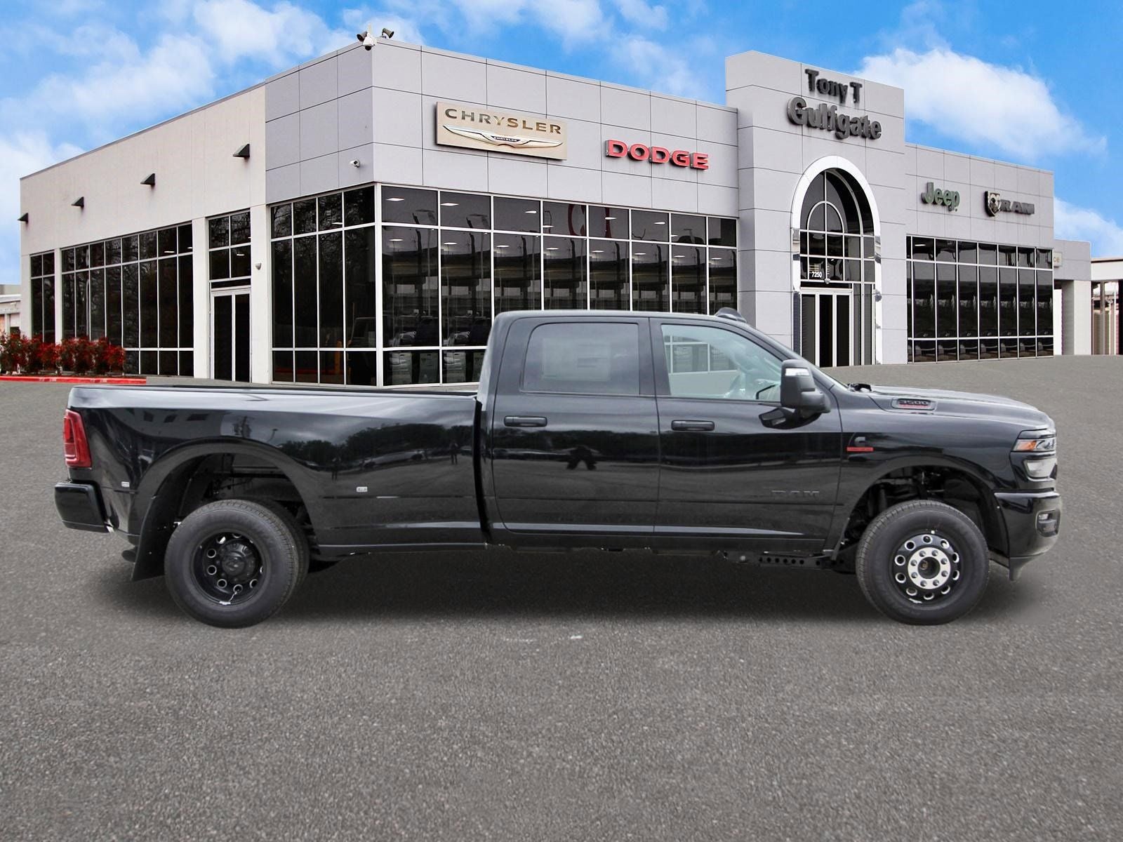 2026 RAM 3500 Big Horn Lone Star 4x4 Crew Cab 8' Box