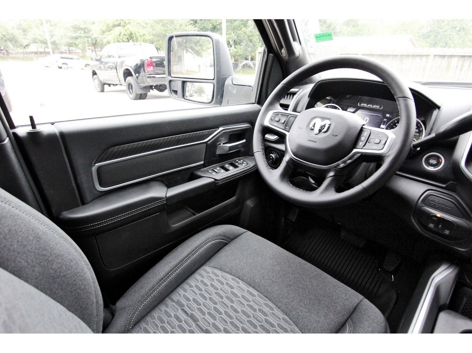 2026 RAM 3500 Big Horn Lone Star 4x4 Crew Cab 8' Box