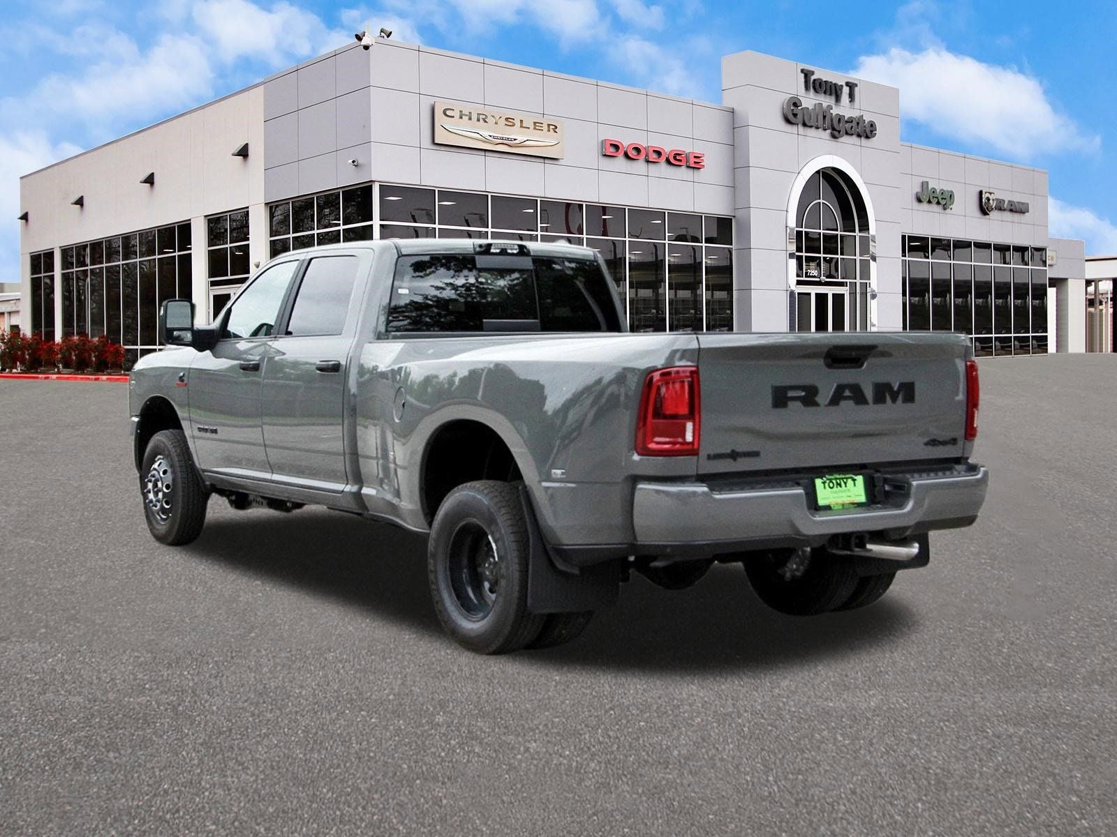 2026 RAM 3500 Big Horn Lone Star 4x4 Crew Cab 8' Box