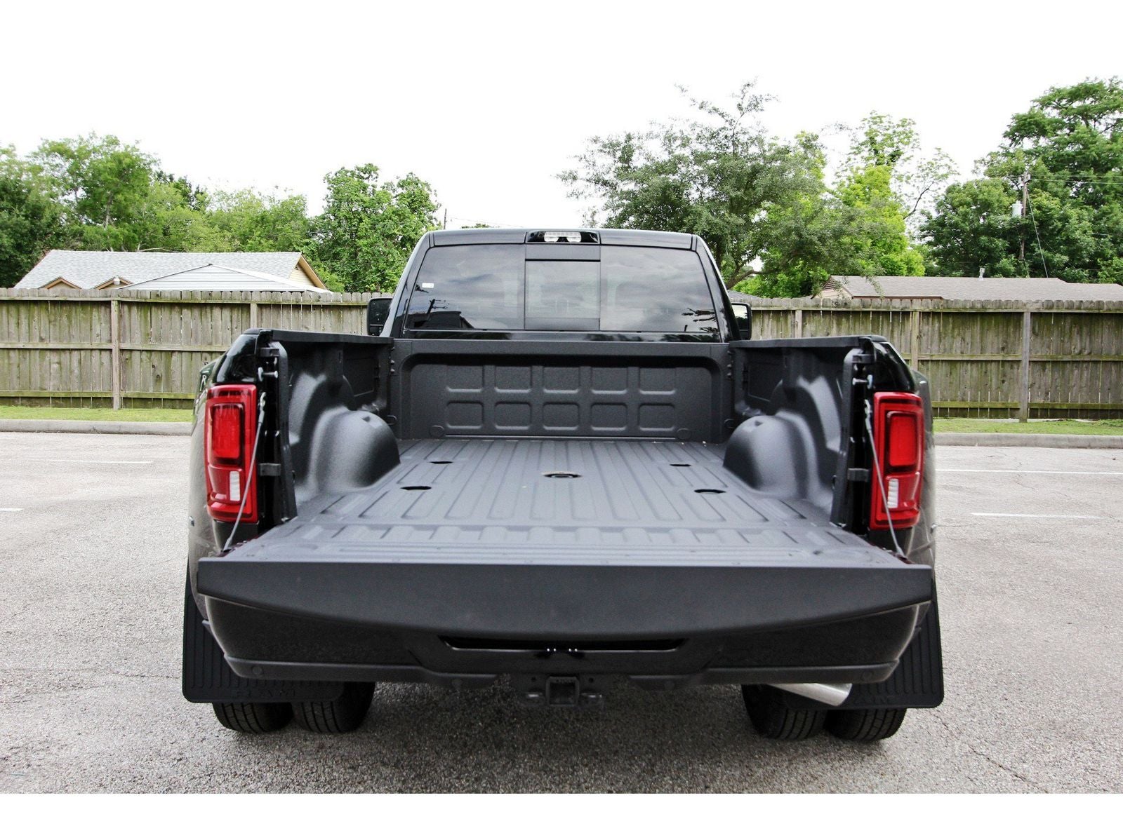 2026 RAM 3500 Big Horn Lone Star 4x4 Crew Cab 8' Box