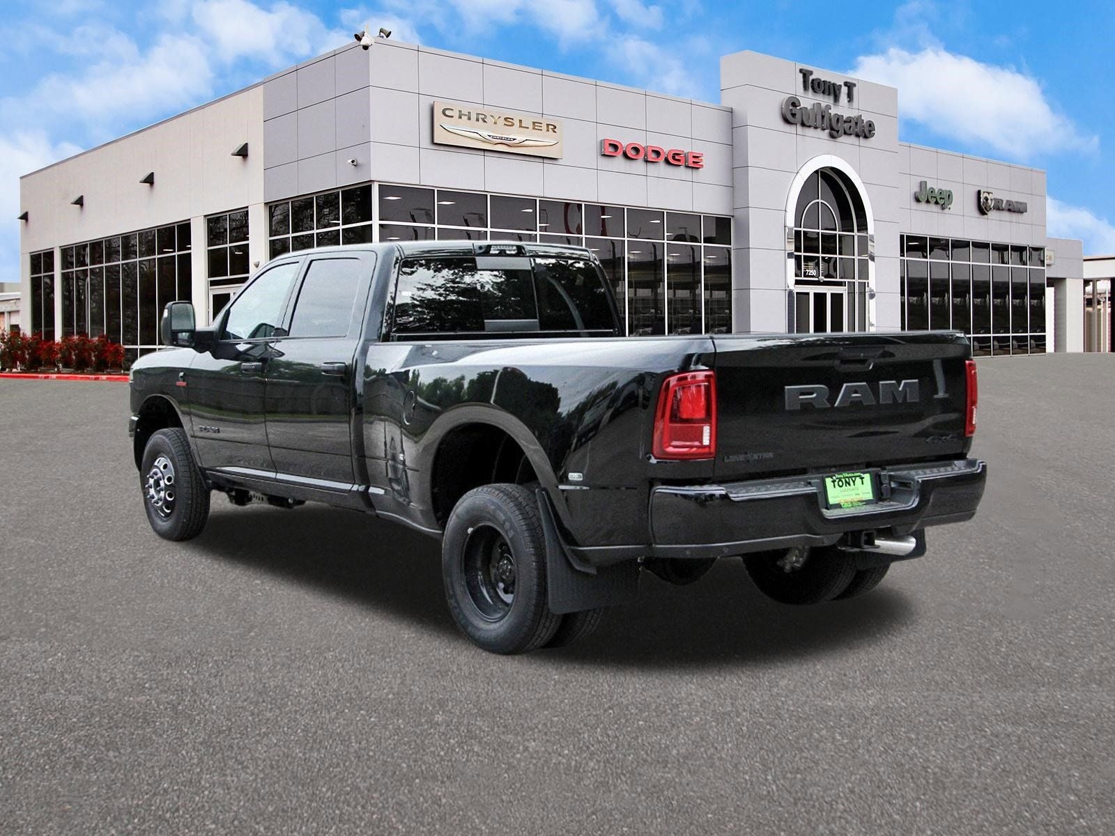 2026 RAM 3500 Big Horn Lone Star 4x4 Crew Cab 8' Box