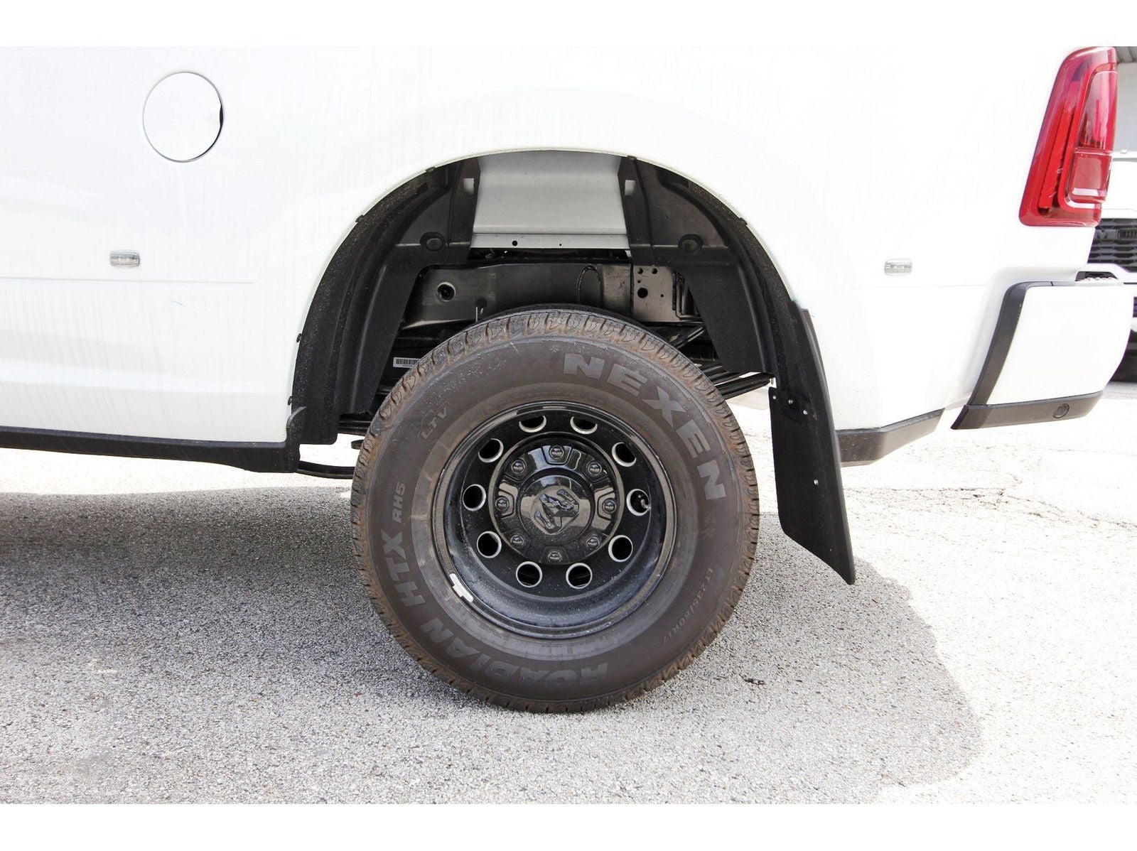 2026 RAM 3500 Big Horn Lone Star 4x4 Crew Cab 8' Box