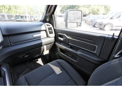 2026 RAM 3500 Big Horn Lone Star 4x4 Crew Cab 8' Box