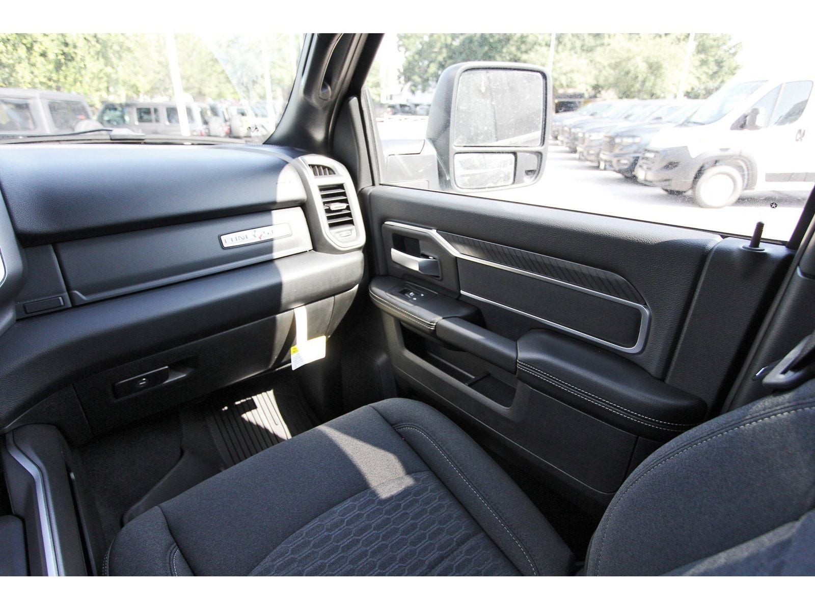 2026 RAM 3500 Big Horn Lone Star 4x4 Crew Cab 8' Box