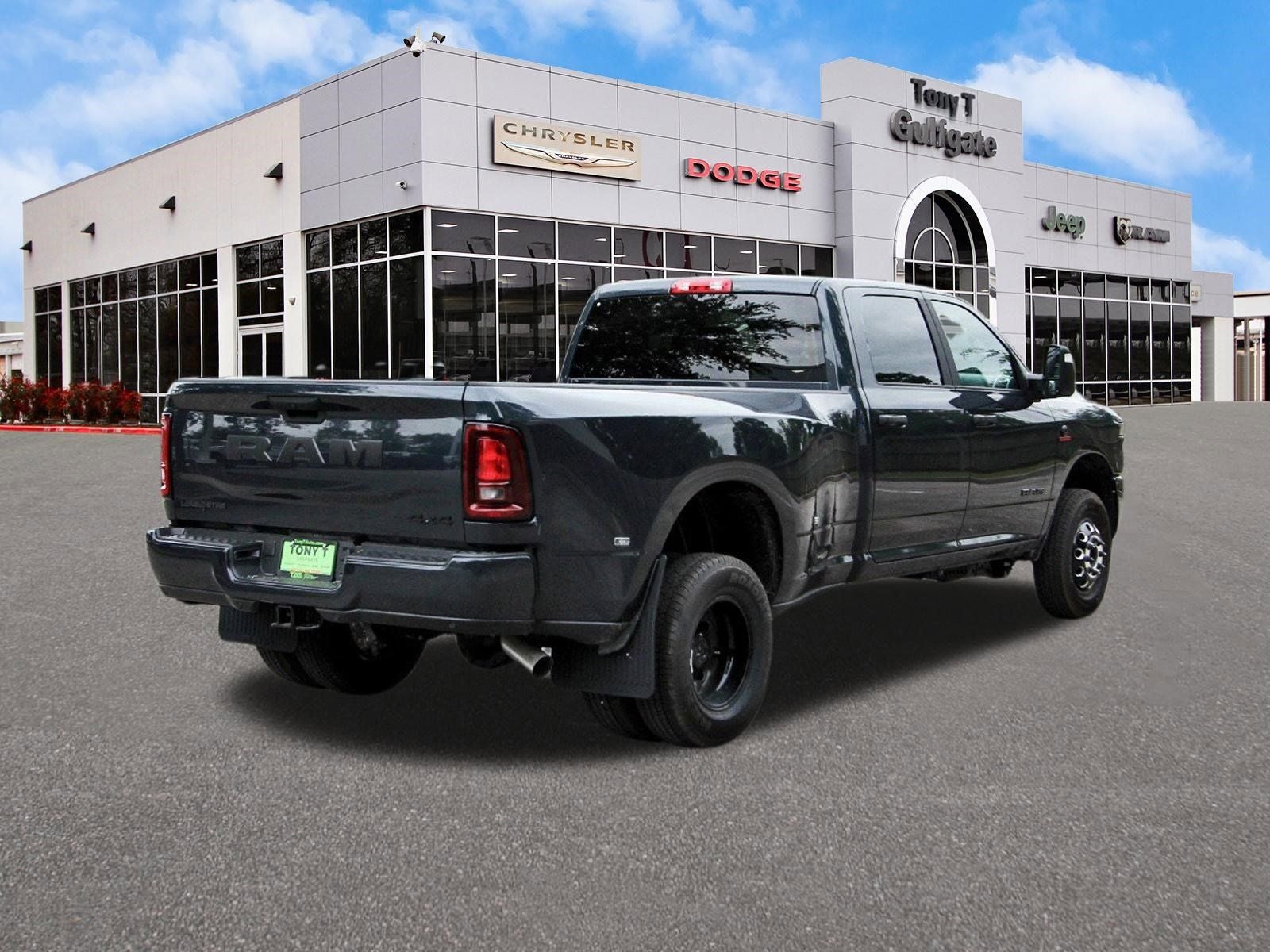 2026 RAM 3500 Big Horn Lone Star 4x4 Crew Cab 8' Box